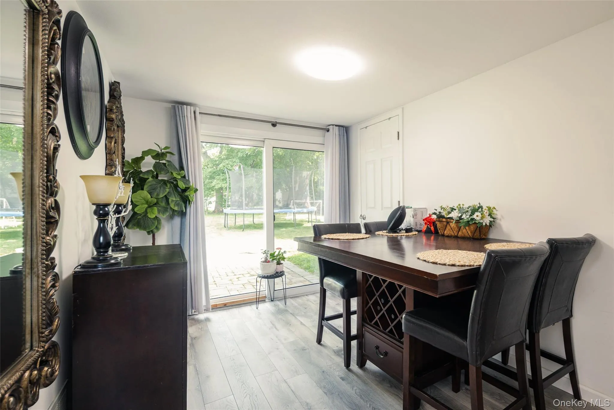 199 Orange Street, Islip, NY, 4 Bedrooms Bedrooms, 8 Rooms Rooms,2 BathroomsBathrooms,Residential,For Rent,Orange,0,1031654 199 Orange Street, Islip, NY, 4 Bedrooms Bedrooms, 8 Rooms Rooms,2 BathroomsBathrooms,Residential,For Rent,Orange,0,1031654