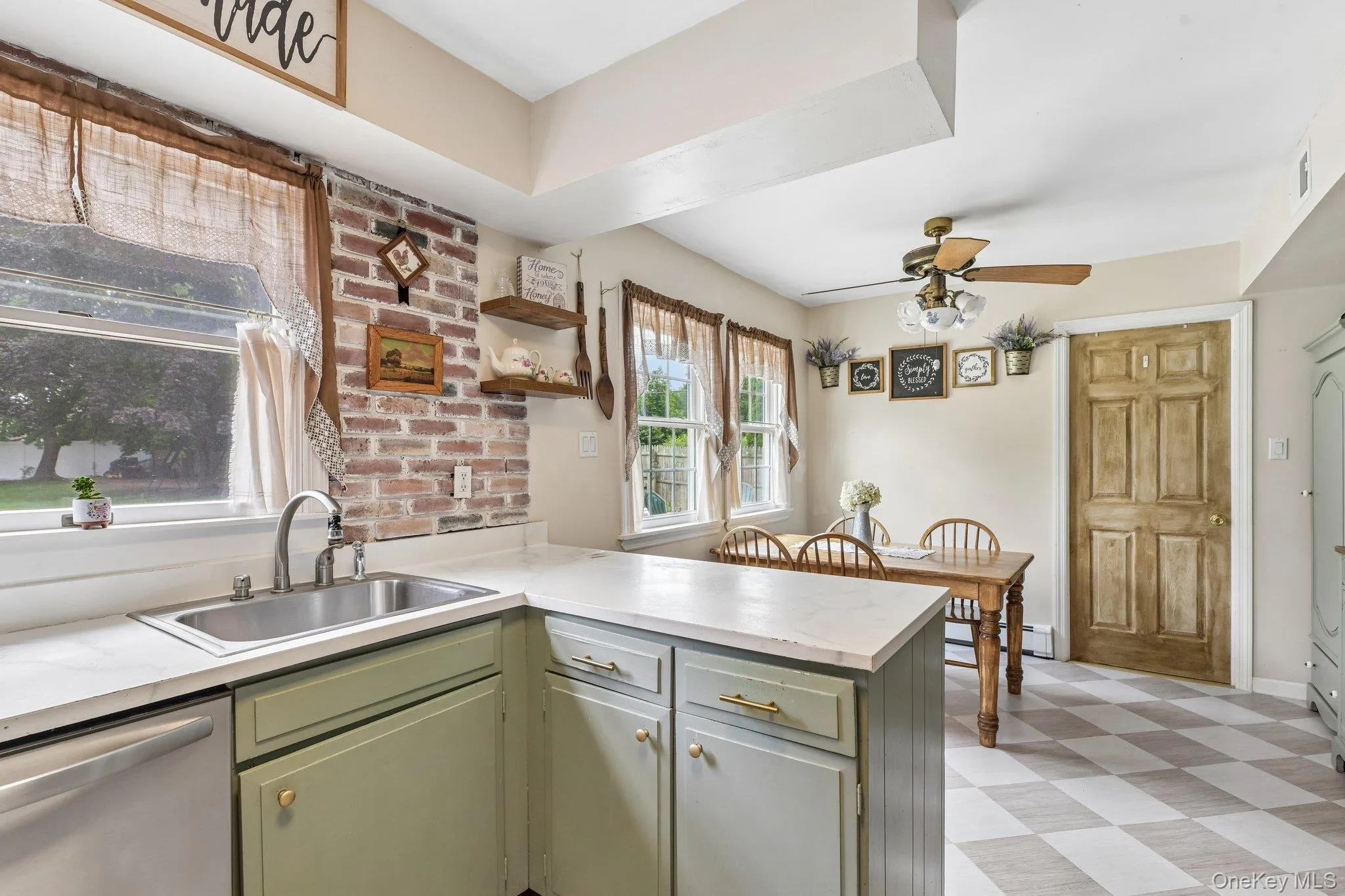 21 Manchester Lane, Brookhaven, NY, 3 Bedrooms Bedrooms, 7 Rooms Rooms,2 BathroomsBathrooms,Residential,For Rent,Manchester,0,1031657 21 Manchester Lane, Brookhaven, NY, 3 Bedrooms Bedrooms, 7 Rooms Rooms,2 BathroomsBathrooms,Residential,For Rent,Manchester,0,1031657