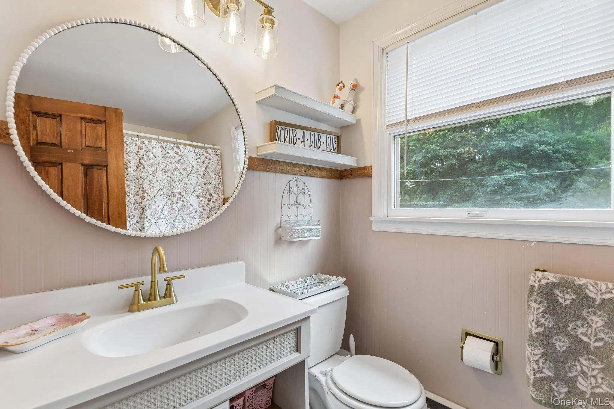21 Manchester Lane, Brookhaven, NY, 3 Bedrooms Bedrooms, 7 Rooms Rooms,2 BathroomsBathrooms,Residential,For Rent,Manchester,0,1031657 21 Manchester Lane, Brookhaven, NY, 3 Bedrooms Bedrooms, 7 Rooms Rooms,2 BathroomsBathrooms,Residential,For Rent,Manchester,0,1031657