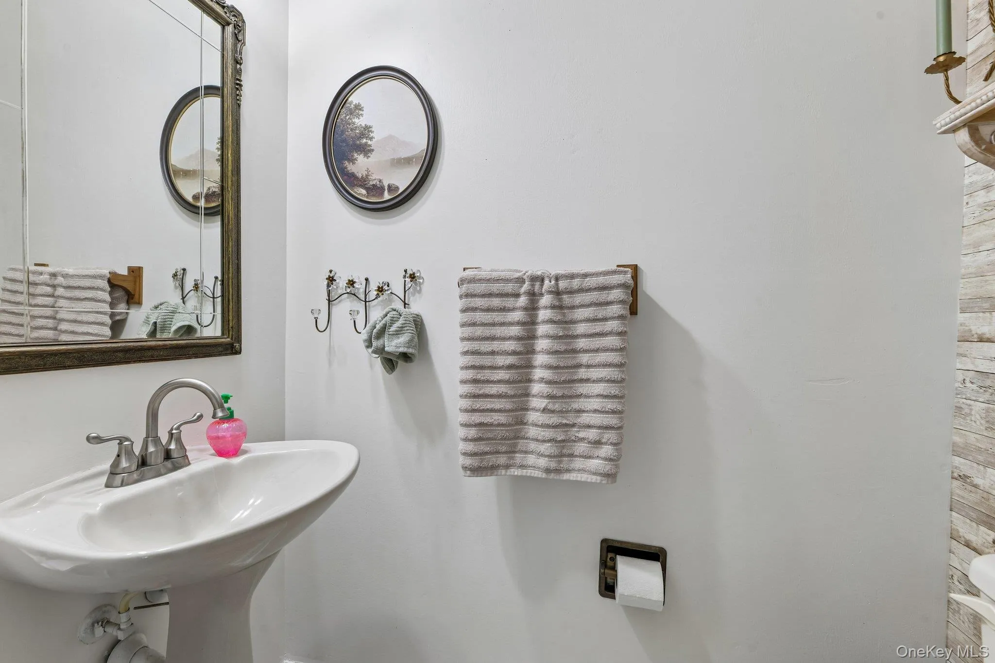 21 Manchester Lane, Brookhaven, NY, 3 Bedrooms Bedrooms, 7 Rooms Rooms,2 BathroomsBathrooms,Residential,For Rent,Manchester,0,1031657 21 Manchester Lane, Brookhaven, NY, 3 Bedrooms Bedrooms, 7 Rooms Rooms,2 BathroomsBathrooms,Residential,For Rent,Manchester,0,1031657