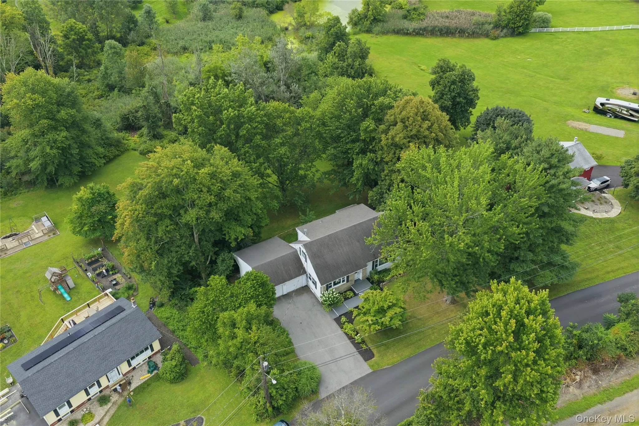 16 Gabriety Road, Lloyd, NY, 4 Bedrooms Bedrooms, 8 Rooms Rooms,3 BathroomsBathrooms,Residential,For Rent,Gabriety,0,1031669 16 Gabriety Road, Lloyd, NY, 4 Bedrooms Bedrooms, 8 Rooms Rooms,3 BathroomsBathrooms,Residential,For Rent,Gabriety,0,1031669