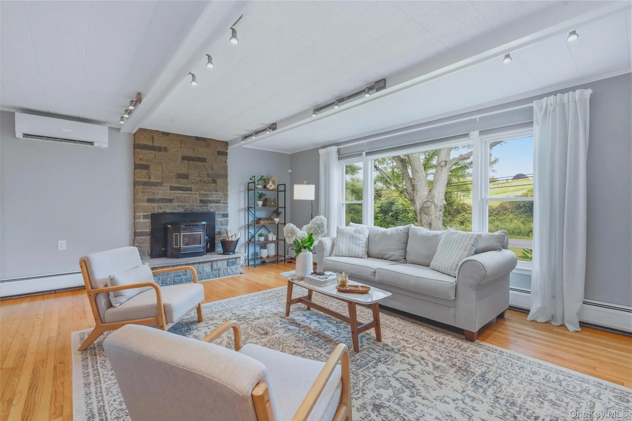 16 Gabriety Road, Lloyd, NY, 4 Bedrooms Bedrooms, 8 Rooms Rooms,3 BathroomsBathrooms,Residential,For Rent,Gabriety,0,1031669 16 Gabriety Road, Lloyd, NY, 4 Bedrooms Bedrooms, 8 Rooms Rooms,3 BathroomsBathrooms,Residential,For Rent,Gabriety,0,1031669