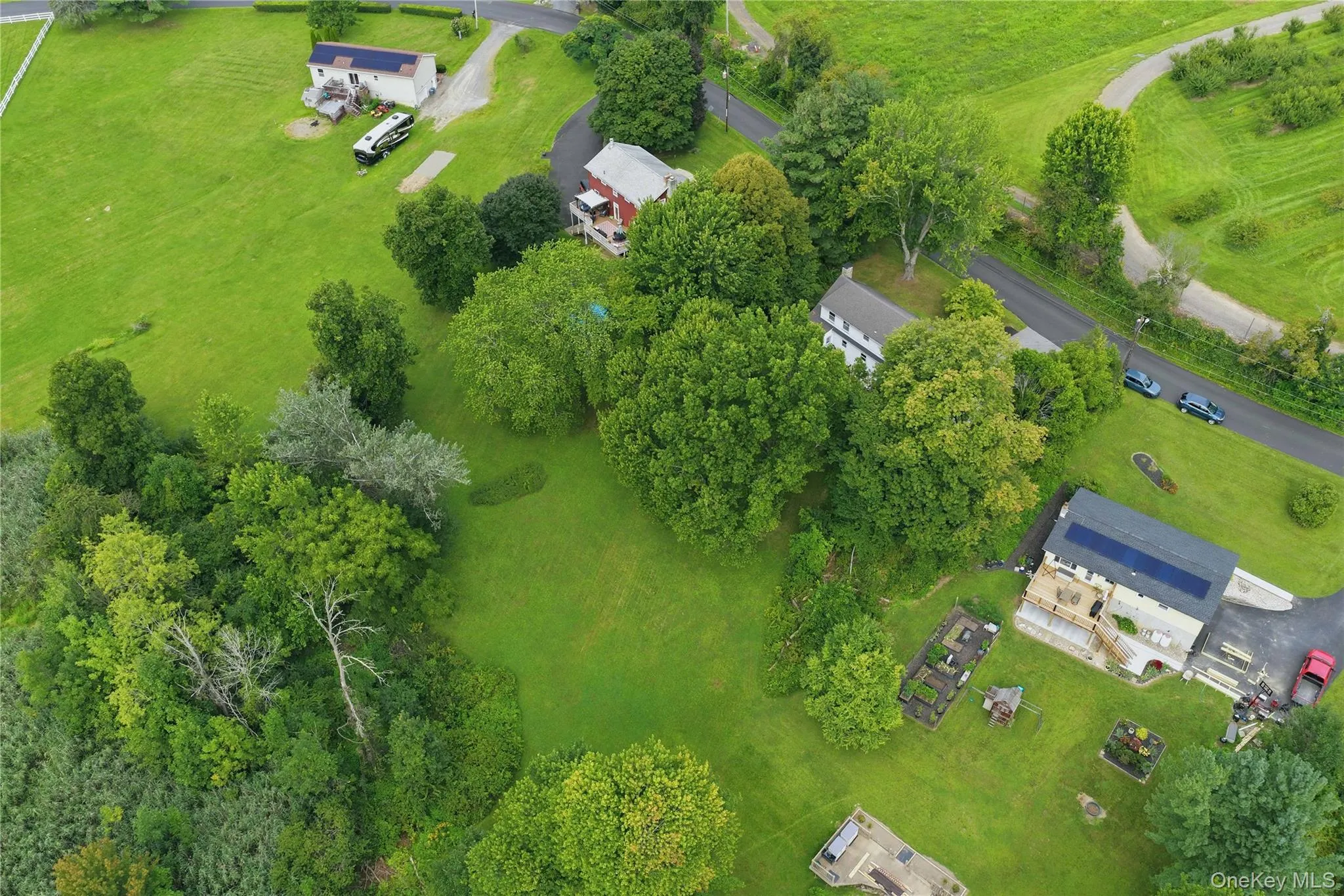 16 Gabriety Road, Lloyd, NY, 4 Bedrooms Bedrooms, 8 Rooms Rooms,3 BathroomsBathrooms,Residential,For Rent,Gabriety,0,1031669 16 Gabriety Road, Lloyd, NY, 4 Bedrooms Bedrooms, 8 Rooms Rooms,3 BathroomsBathrooms,Residential,For Rent,Gabriety,0,1031669