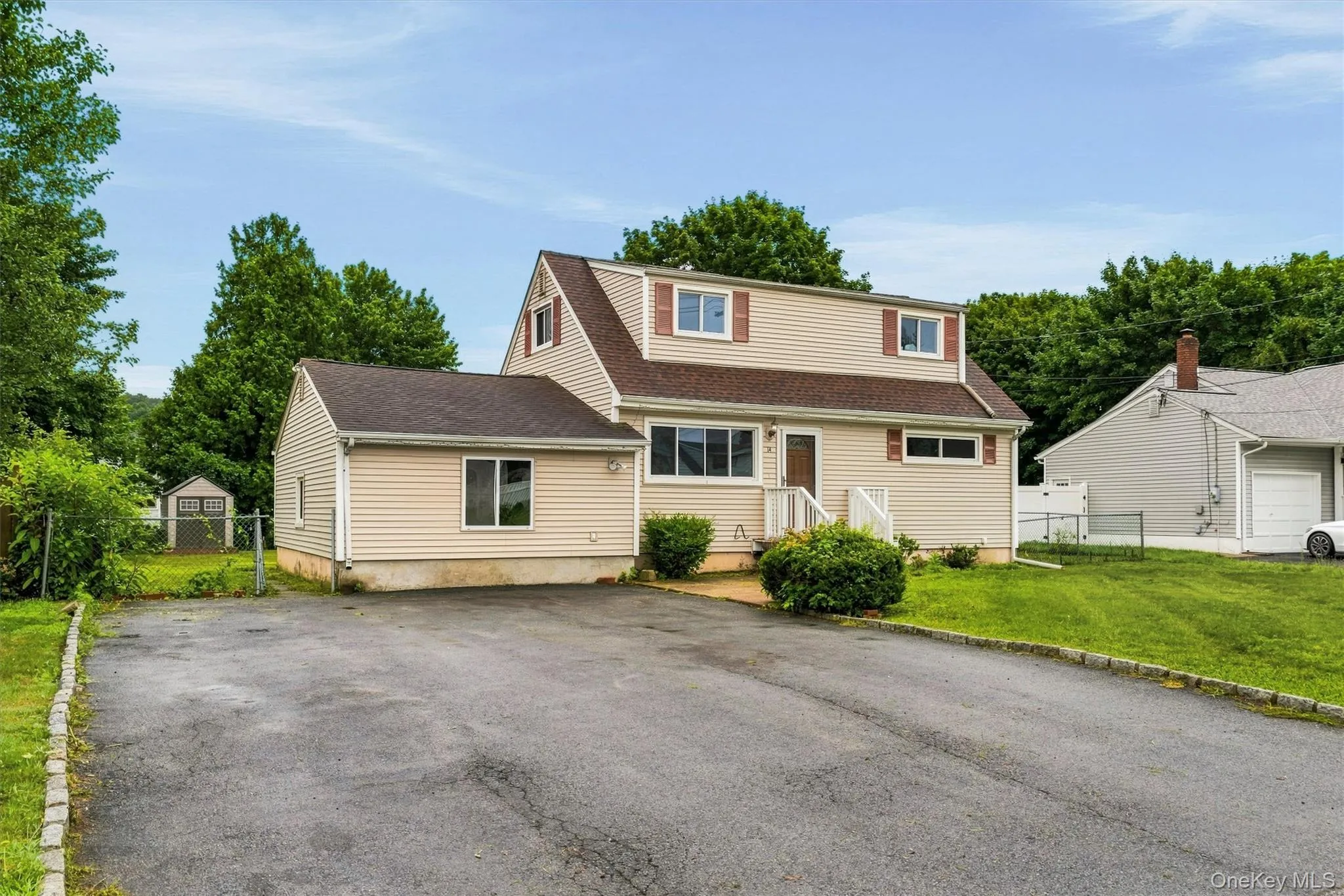 14 Robyn Drive, Monroe, NY, 4 Bedrooms Bedrooms, 9 Rooms Rooms,2 BathroomsBathrooms,Residential,For Rent,Robyn,0,1031673 14 Robyn Drive, Monroe, NY, 4 Bedrooms Bedrooms, 9 Rooms Rooms,2 BathroomsBathrooms,Residential,For Rent,Robyn,0,1031673