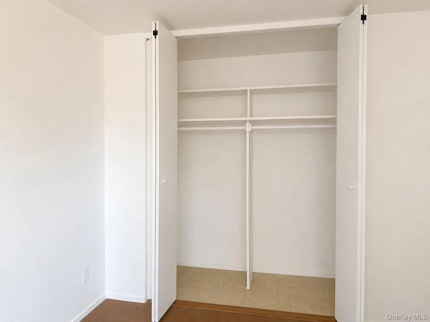 61-55 98th Street, New York, NY, 1 Bedroom Bedrooms, 3 Rooms Rooms,1 BathroomBathrooms,Residential,For Rent,98th,0,1031674 61-55 98th Street, New York, NY, 1 Bedroom Bedrooms, 3 Rooms Rooms,1 BathroomBathrooms,Residential,For Rent,98th,0,1031674