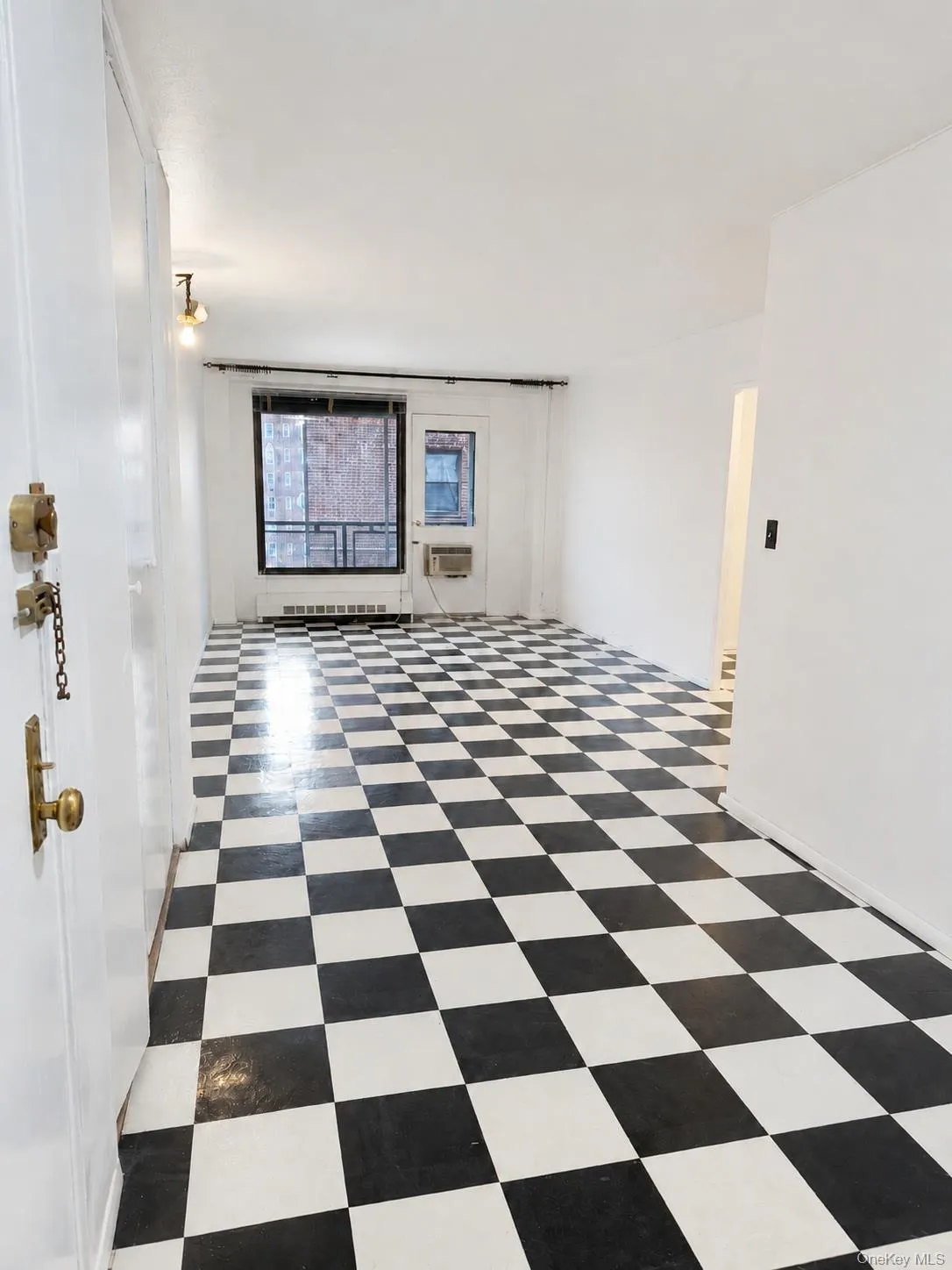 61-55 98th Street, New York, NY, 1 Bedroom Bedrooms, 3 Rooms Rooms,1 BathroomBathrooms,Residential,For Rent,98th,0,1031674 61-55 98th Street, New York, NY, 1 Bedroom Bedrooms, 3 Rooms Rooms,1 BathroomBathrooms,Residential,For Rent,98th,0,1031674