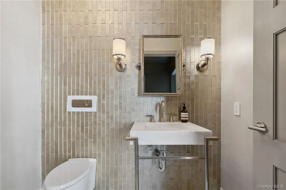 Powder Room Powder Room