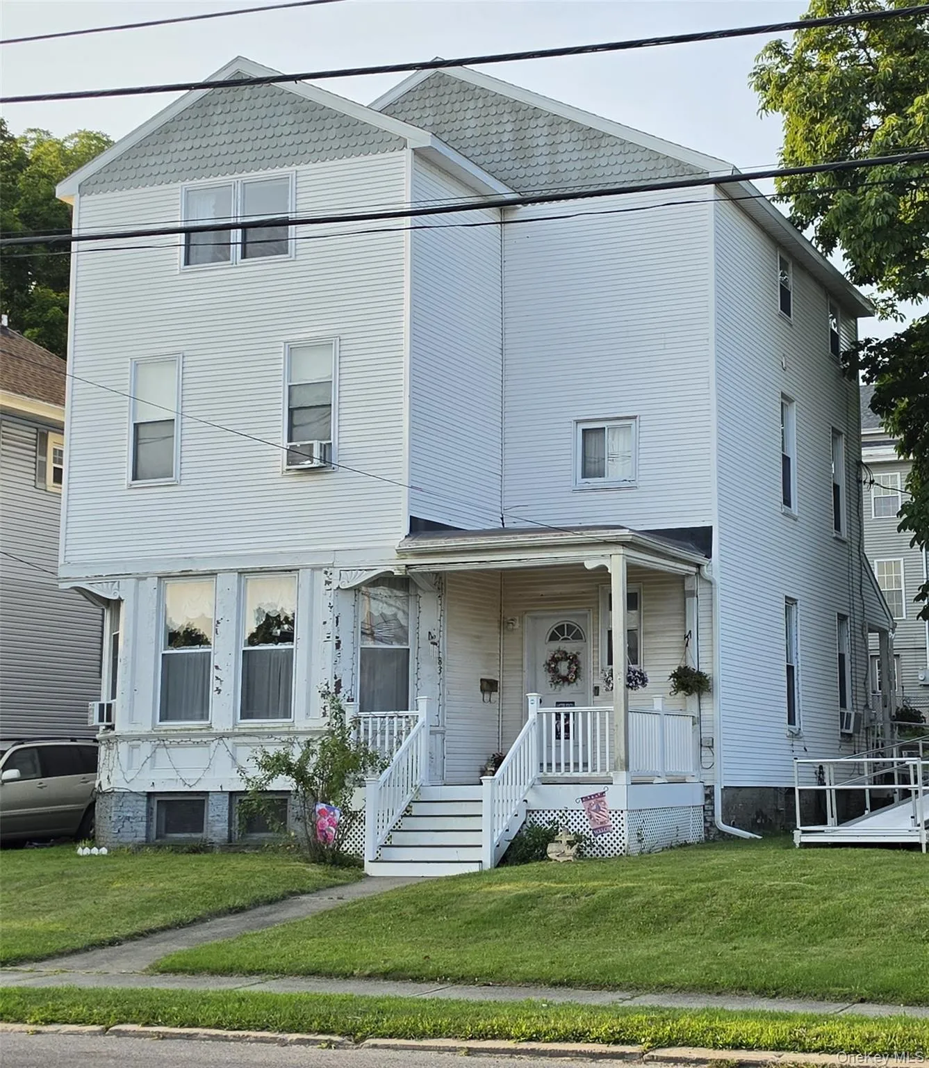 83 Green Street, Hudson, NY, 5 Bedrooms Bedrooms, 10 Rooms Rooms,1 BathroomBathrooms,Residential,For Rent,Green,0,1031683 83 Green Street, Hudson, NY, 5 Bedrooms Bedrooms, 10 Rooms Rooms,1 BathroomBathrooms,Residential,For Rent,Green,0,1031683