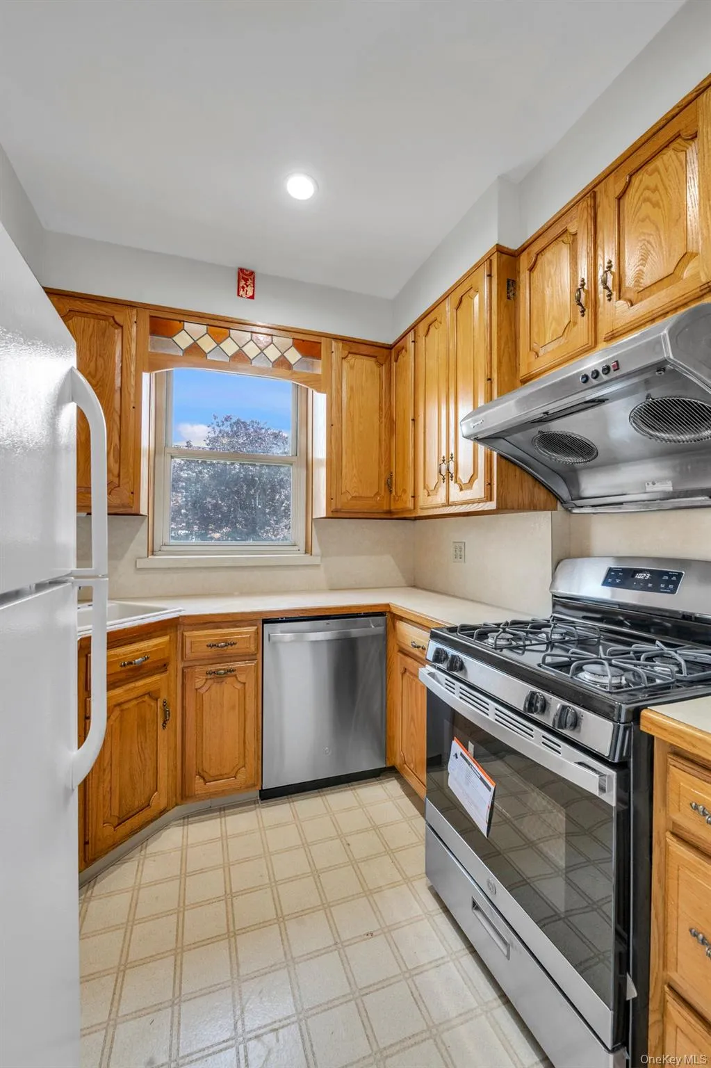 132-41 60th Avenue, New York, NY, 3 Bedrooms Bedrooms, 8 Rooms Rooms,3 BathroomsBathrooms,Residential,For Rent,60th,0,1031685 132-41 60th Avenue, New York, NY, 3 Bedrooms Bedrooms, 8 Rooms Rooms,3 BathroomsBathrooms,Residential,For Rent,60th,0,1031685