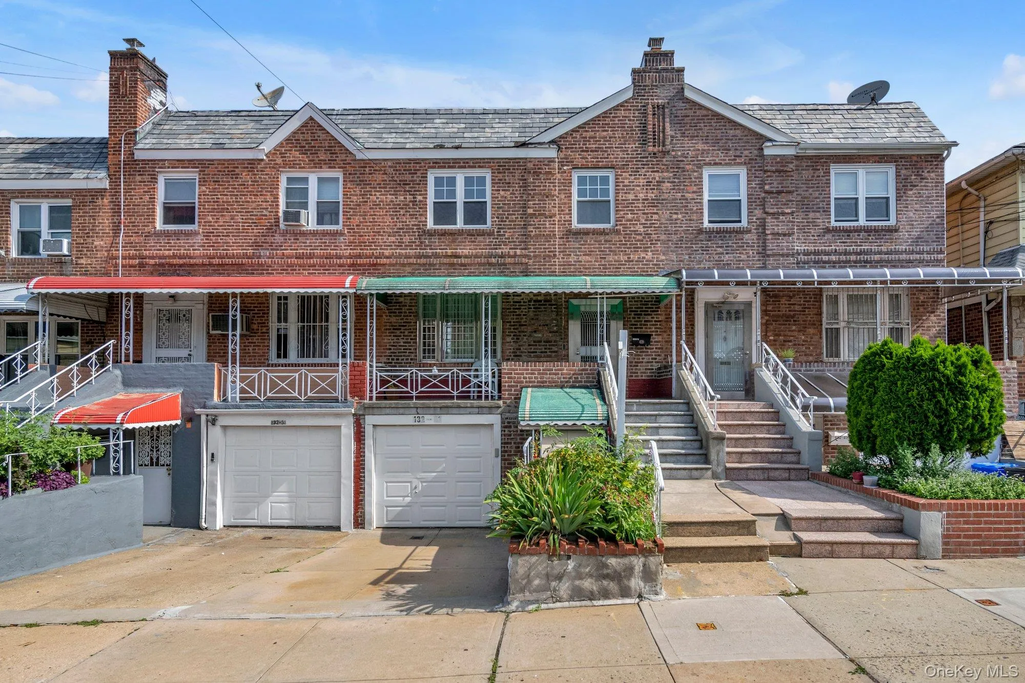 132-41 60th Avenue, New York, NY, 3 Bedrooms Bedrooms, 8 Rooms Rooms,3 BathroomsBathrooms,Residential,For Rent,60th,0,1031685 132-41 60th Avenue, New York, NY, 3 Bedrooms Bedrooms, 8 Rooms Rooms,3 BathroomsBathrooms,Residential,For Rent,60th,0,1031685