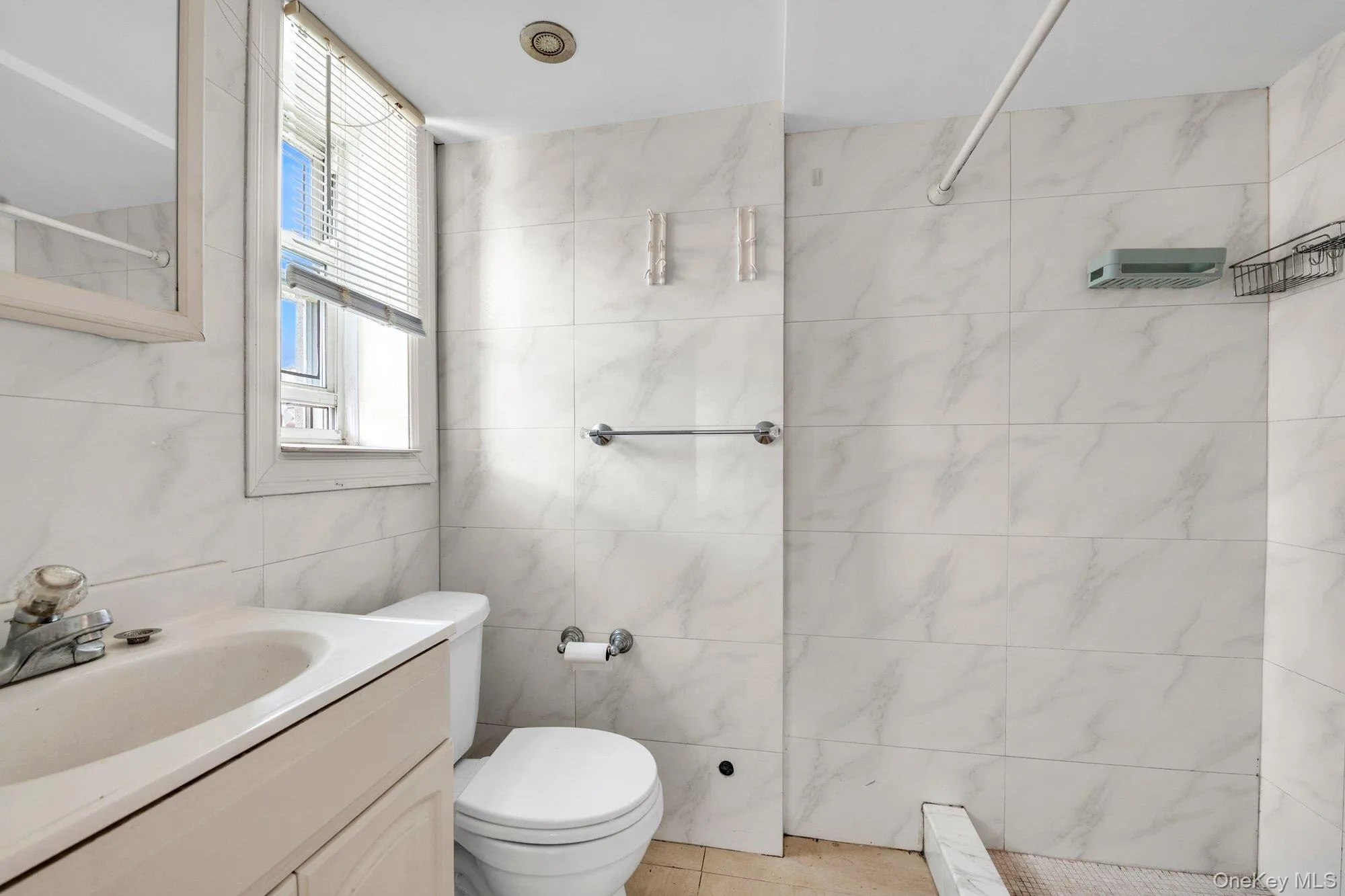 132-41 60th Avenue, New York, NY, 3 Bedrooms Bedrooms, 8 Rooms Rooms,3 BathroomsBathrooms,Residential,For Rent,60th,0,1031685 132-41 60th Avenue, New York, NY, 3 Bedrooms Bedrooms, 8 Rooms Rooms,3 BathroomsBathrooms,Residential,For Rent,60th,0,1031685