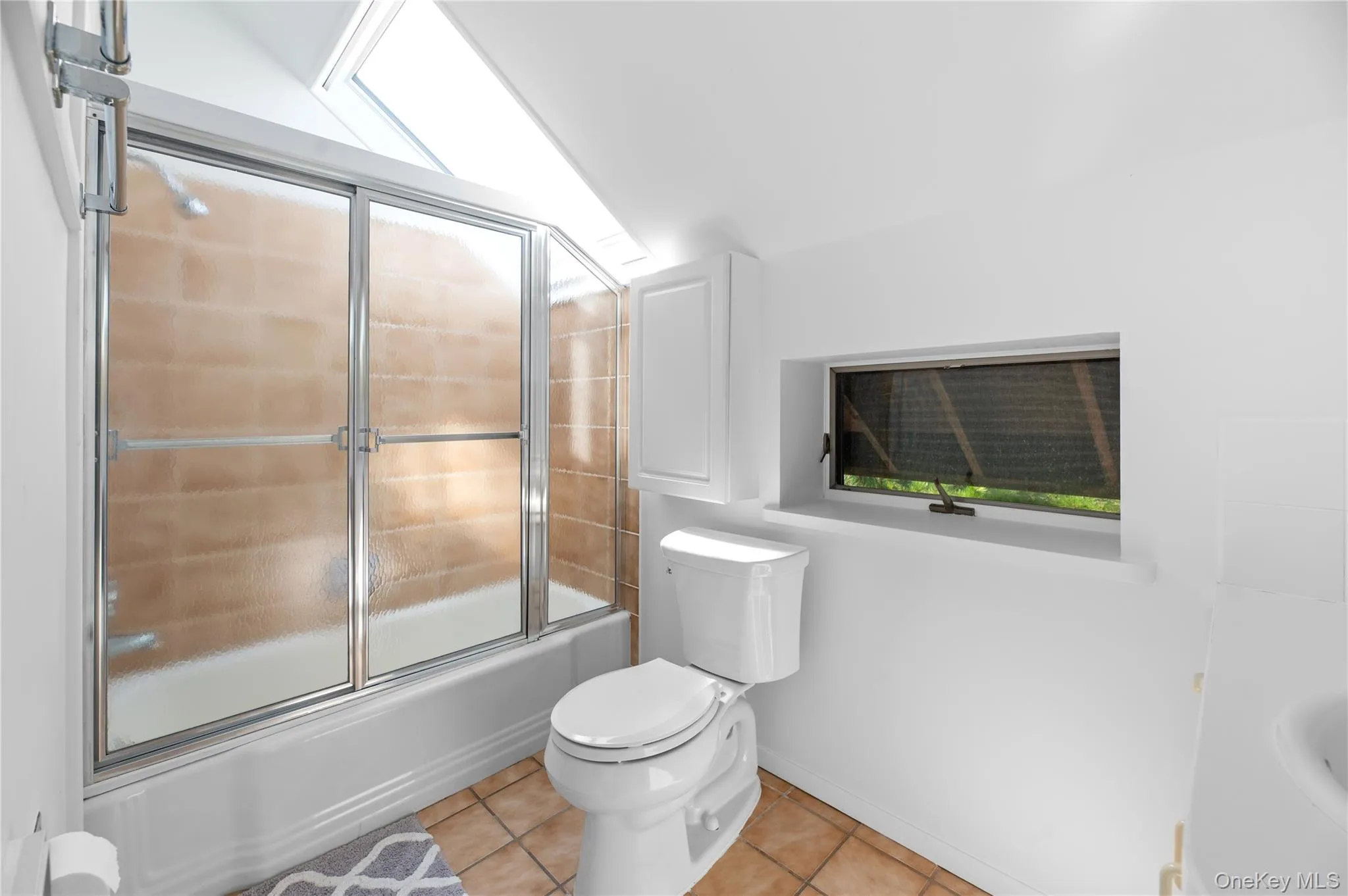 43 Ivy Avenue, Islip, NY, 4 Bedrooms Bedrooms, 6 Rooms Rooms,3 BathroomsBathrooms,Residential,For Rent,Ivy,0,1031688 43 Ivy Avenue, Islip, NY, 4 Bedrooms Bedrooms, 6 Rooms Rooms,3 BathroomsBathrooms,Residential,For Rent,Ivy,0,1031688