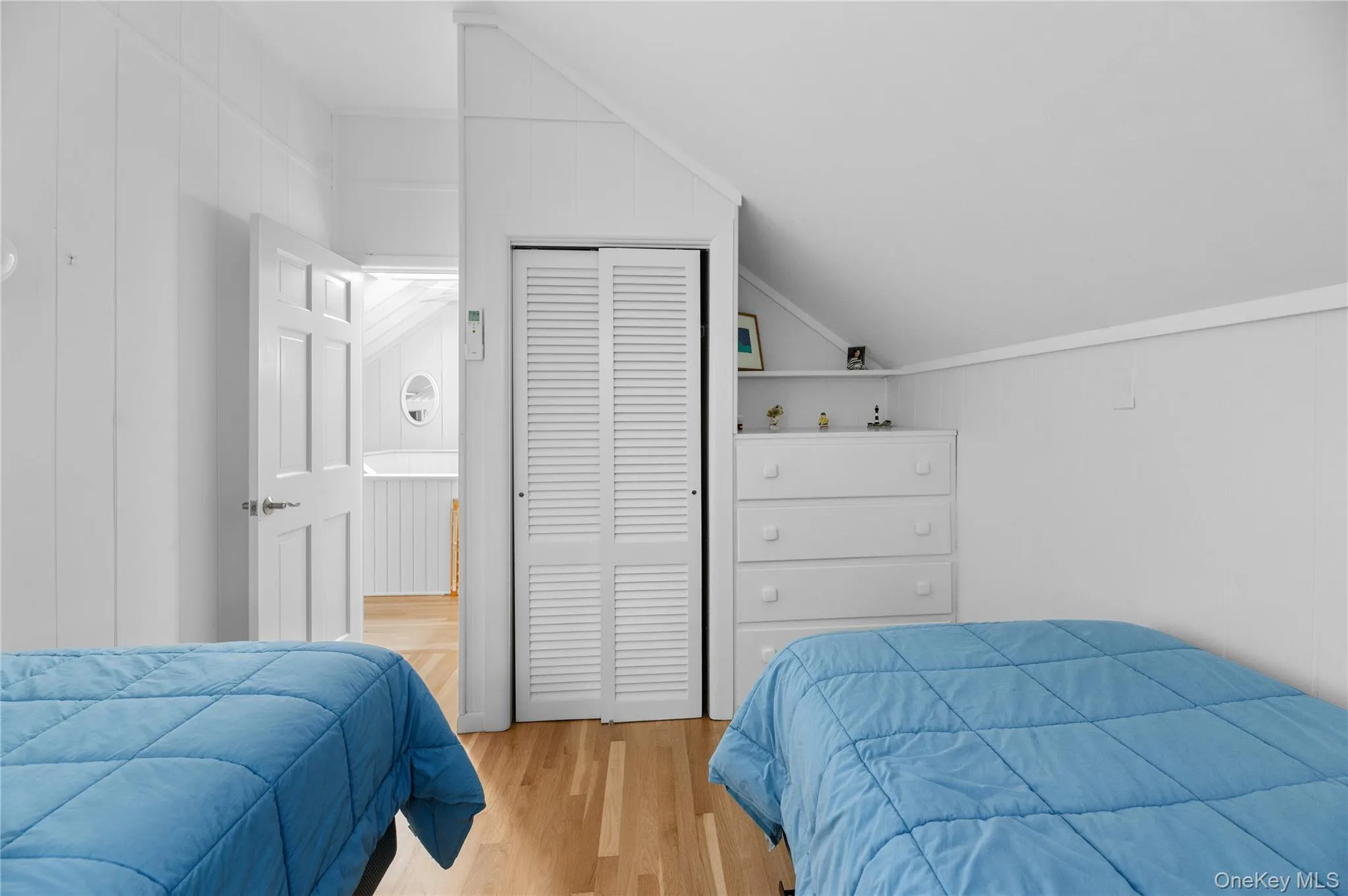 43 Ivy Avenue, Islip, NY, 4 Bedrooms Bedrooms, 6 Rooms Rooms,3 BathroomsBathrooms,Residential,For Rent,Ivy,0,1031688 43 Ivy Avenue, Islip, NY, 4 Bedrooms Bedrooms, 6 Rooms Rooms,3 BathroomsBathrooms,Residential,For Rent,Ivy,0,1031688