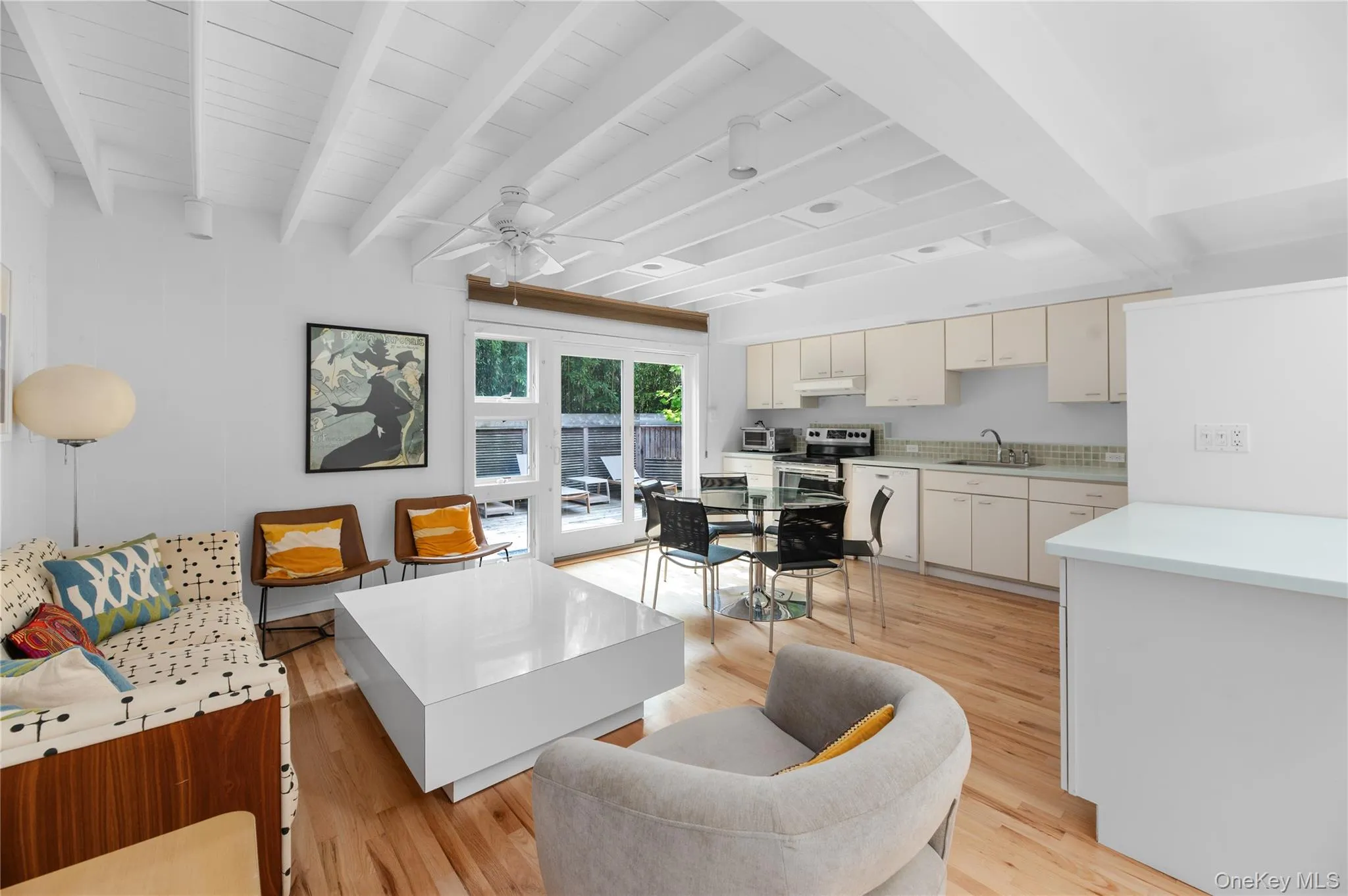 43 Ivy Avenue, Islip, NY, 4 Bedrooms Bedrooms, 6 Rooms Rooms,3 BathroomsBathrooms,Residential,For Rent,Ivy,0,1031688 43 Ivy Avenue, Islip, NY, 4 Bedrooms Bedrooms, 6 Rooms Rooms,3 BathroomsBathrooms,Residential,For Rent,Ivy,0,1031688
