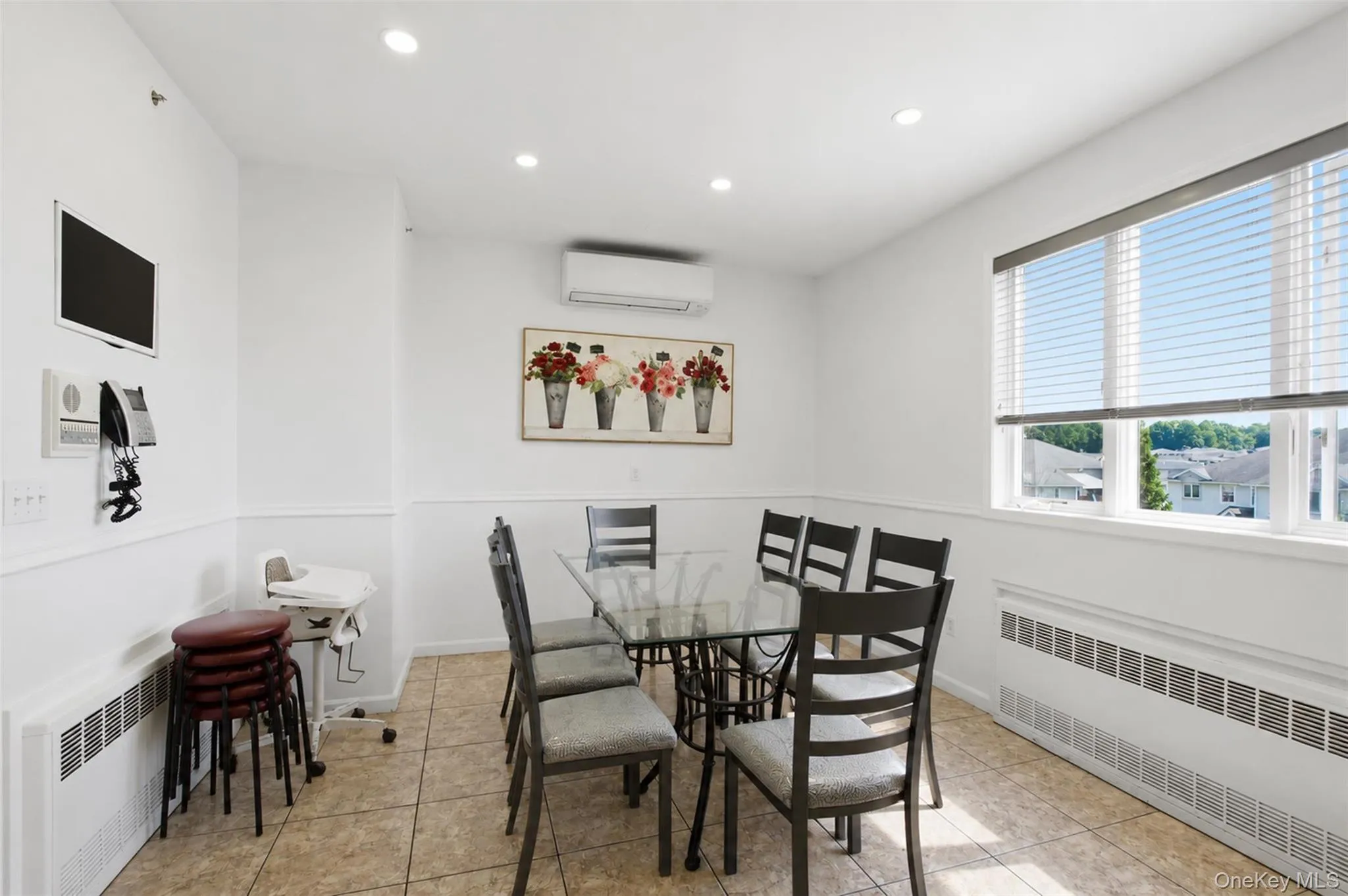 1 Butterman Place, Ramapo, NY, 7 Bedrooms Bedrooms, 14 Rooms Rooms,3 BathroomsBathrooms,Residential,For Rent,Butterman,0,1031689 1 Butterman Place, Ramapo, NY, 7 Bedrooms Bedrooms, 14 Rooms Rooms,3 BathroomsBathrooms,Residential,For Rent,Butterman,0,1031689