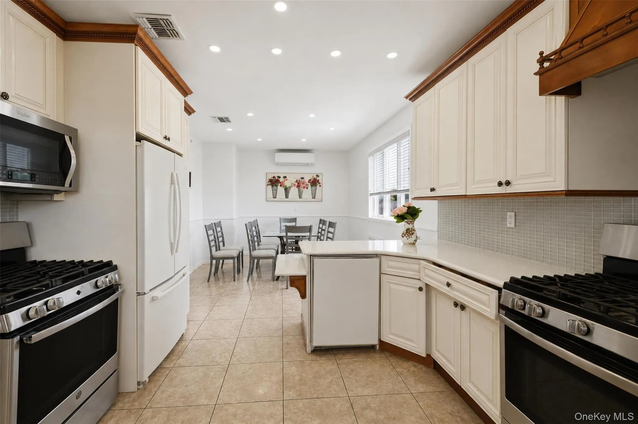 1 Butterman Place, Ramapo, NY, 7 Bedrooms Bedrooms, 14 Rooms Rooms,3 BathroomsBathrooms,Residential,For Rent,Butterman,0,1031689 1 Butterman Place, Ramapo, NY, 7 Bedrooms Bedrooms, 14 Rooms Rooms,3 BathroomsBathrooms,Residential,For Rent,Butterman,0,1031689
