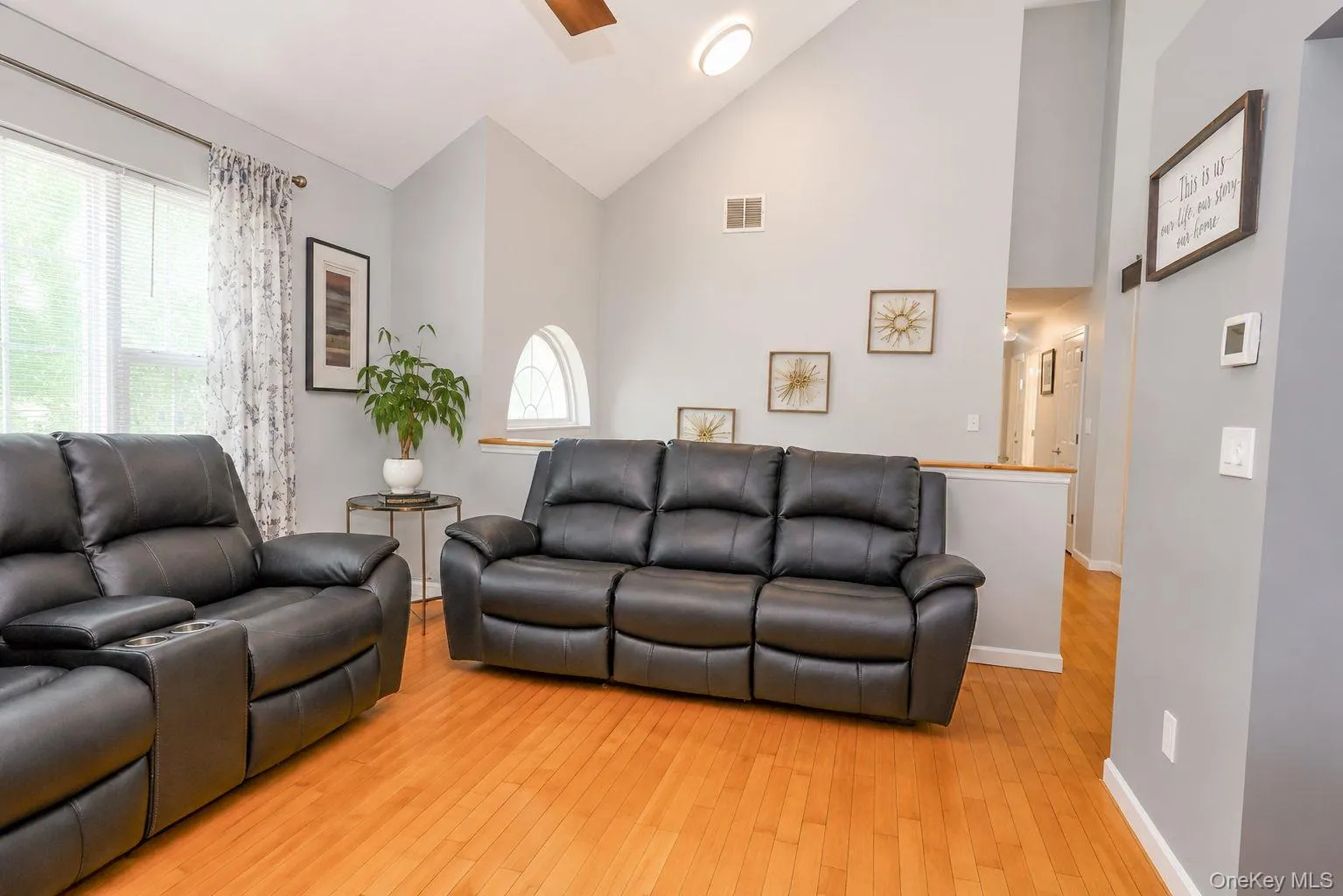 26 Seals Drive, Monroe, NY, 4 Bedrooms Bedrooms, 8 Rooms Rooms,4 BathroomsBathrooms,Residential,For Rent,Seals,0,1031701 26 Seals Drive, Monroe, NY, 4 Bedrooms Bedrooms, 8 Rooms Rooms,4 BathroomsBathrooms,Residential,For Rent,Seals,0,1031701
