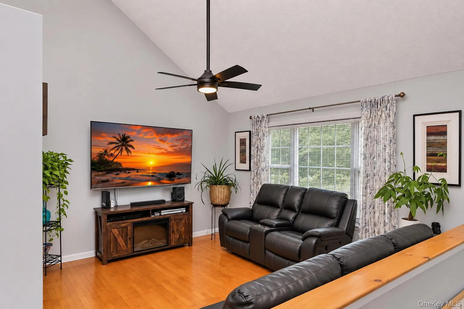 26 Seals Drive, Monroe, NY, 4 Bedrooms Bedrooms, 8 Rooms Rooms,4 BathroomsBathrooms,Residential,For Rent,Seals,0,1031701 26 Seals Drive, Monroe, NY, 4 Bedrooms Bedrooms, 8 Rooms Rooms,4 BathroomsBathrooms,Residential,For Rent,Seals,0,1031701