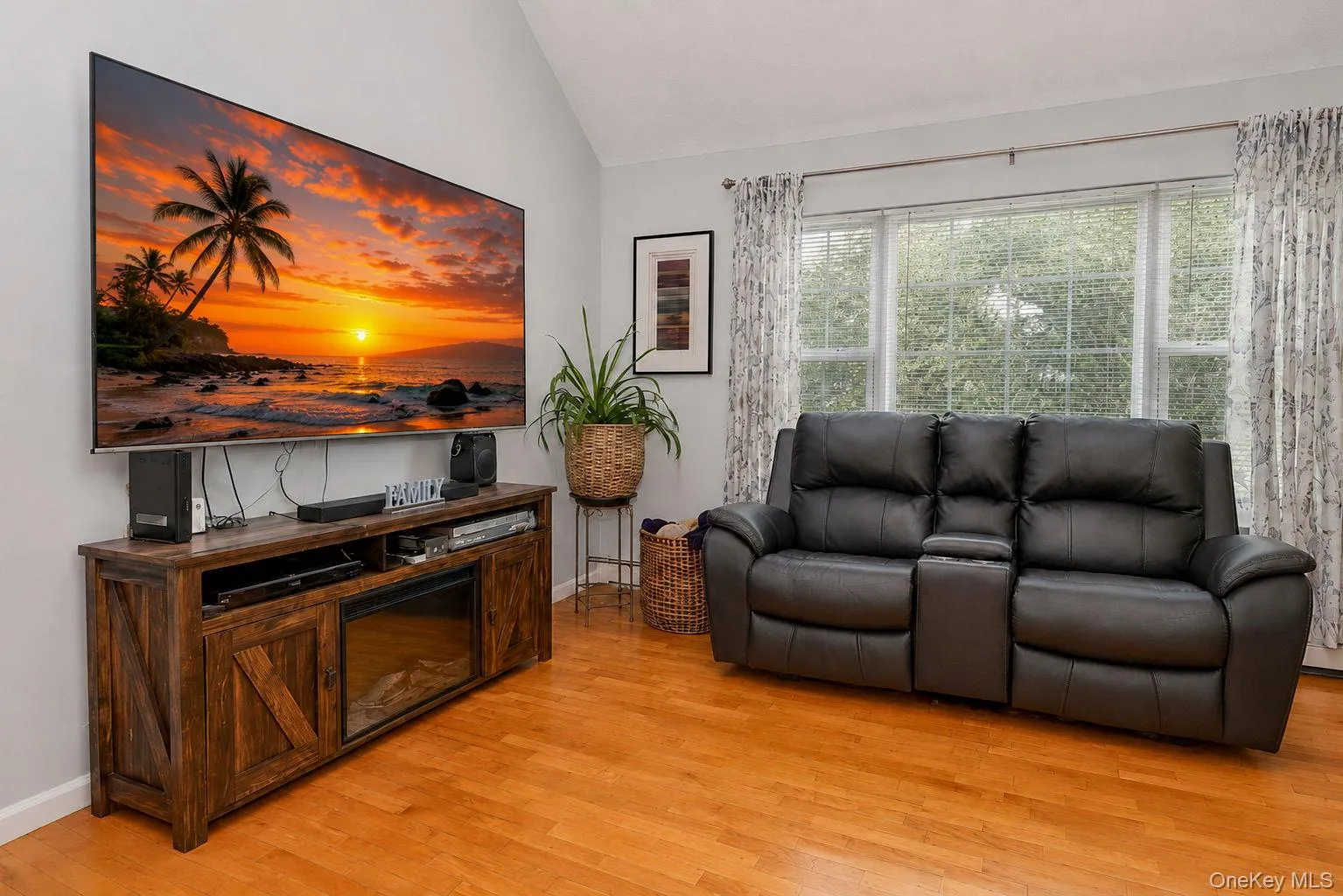 26 Seals Drive, Monroe, NY, 4 Bedrooms Bedrooms, 8 Rooms Rooms,4 BathroomsBathrooms,Residential,For Rent,Seals,0,1031701 26 Seals Drive, Monroe, NY, 4 Bedrooms Bedrooms, 8 Rooms Rooms,4 BathroomsBathrooms,Residential,For Rent,Seals,0,1031701