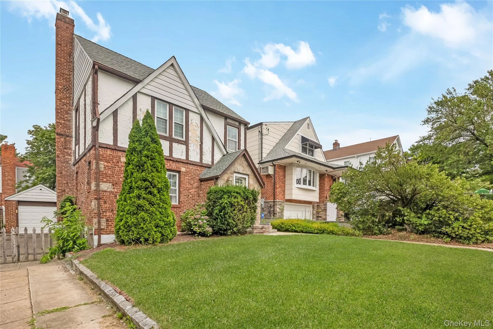24829 Cambria Avenue, New York, NY, 3 Bedrooms Bedrooms, 7 Rooms Rooms,1 BathroomBathrooms,Residential,For Rent,Cambria,0,1031708 24829 Cambria Avenue, New York, NY, 3 Bedrooms Bedrooms, 7 Rooms Rooms,1 BathroomBathrooms,Residential,For Rent,Cambria,0,1031708
