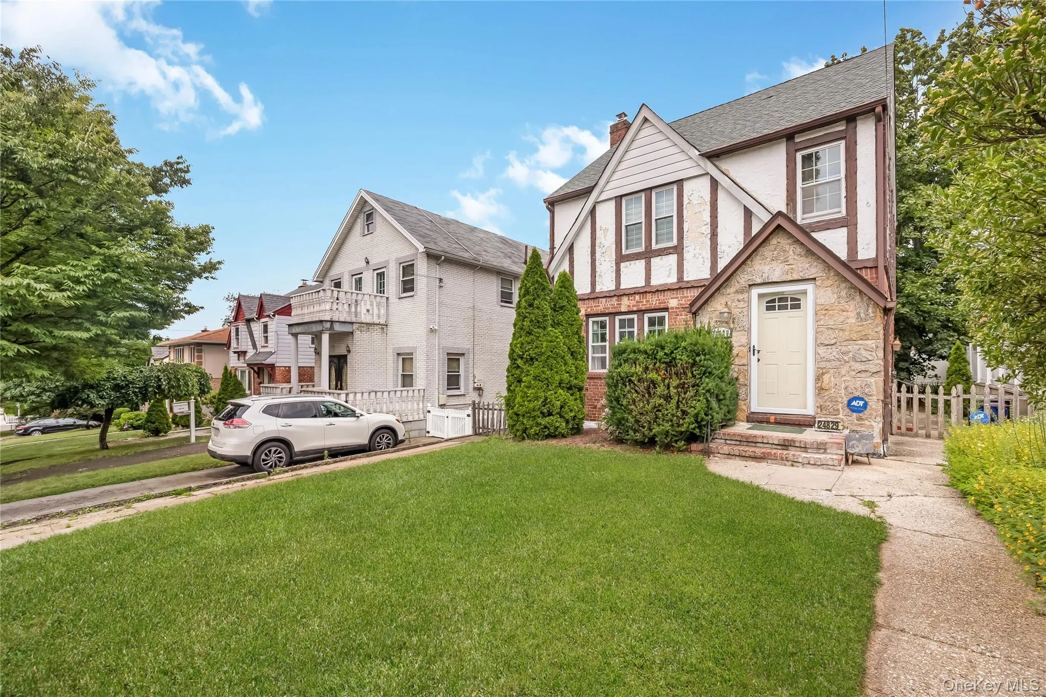 24829 Cambria Avenue, New York, NY, 3 Bedrooms Bedrooms, 7 Rooms Rooms,1 BathroomBathrooms,Residential,For Rent,Cambria,0,1031708 24829 Cambria Avenue, New York, NY, 3 Bedrooms Bedrooms, 7 Rooms Rooms,1 BathroomBathrooms,Residential,For Rent,Cambria,0,1031708