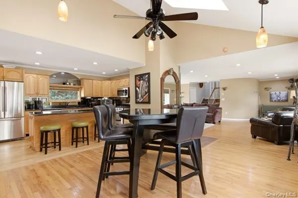 60 Hawthorne Street, Brookhaven, NY, 5 Bedrooms Bedrooms, 14 Rooms Rooms,4 BathroomsBathrooms,Residential,For Rent,Hawthorne,0,1031714 60 Hawthorne Street, Brookhaven, NY, 5 Bedrooms Bedrooms, 14 Rooms Rooms,4 BathroomsBathrooms,Residential,For Rent,Hawthorne,0,1031714