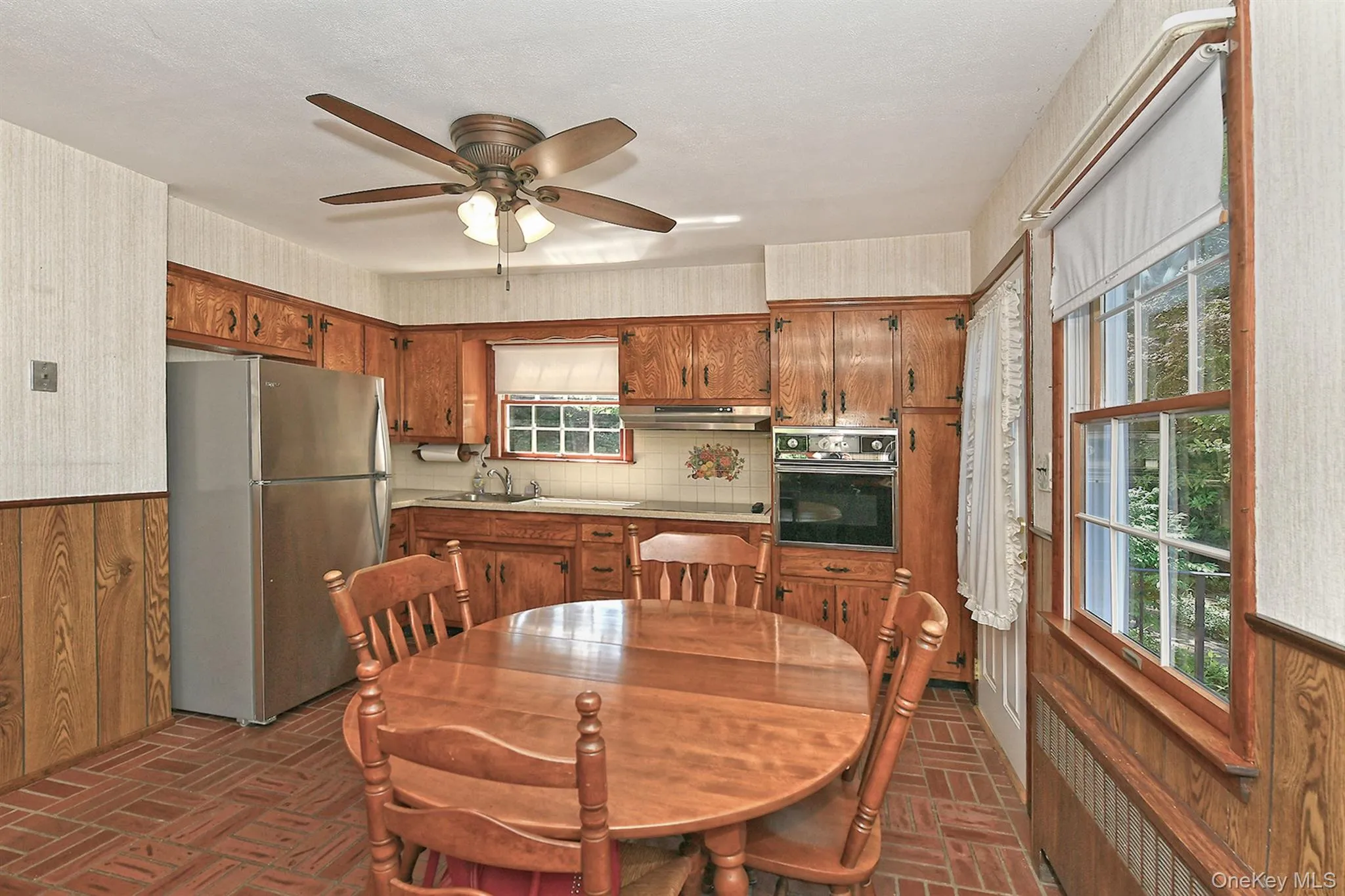 20 Brook Lane, Smithtown, NY, 3 Bedrooms Bedrooms, 6 Rooms Rooms,1 BathroomBathrooms,Residential,For Rent,Brook,0,1031716 20 Brook Lane, Smithtown, NY, 3 Bedrooms Bedrooms, 6 Rooms Rooms,1 BathroomBathrooms,Residential,For Rent,Brook,0,1031716