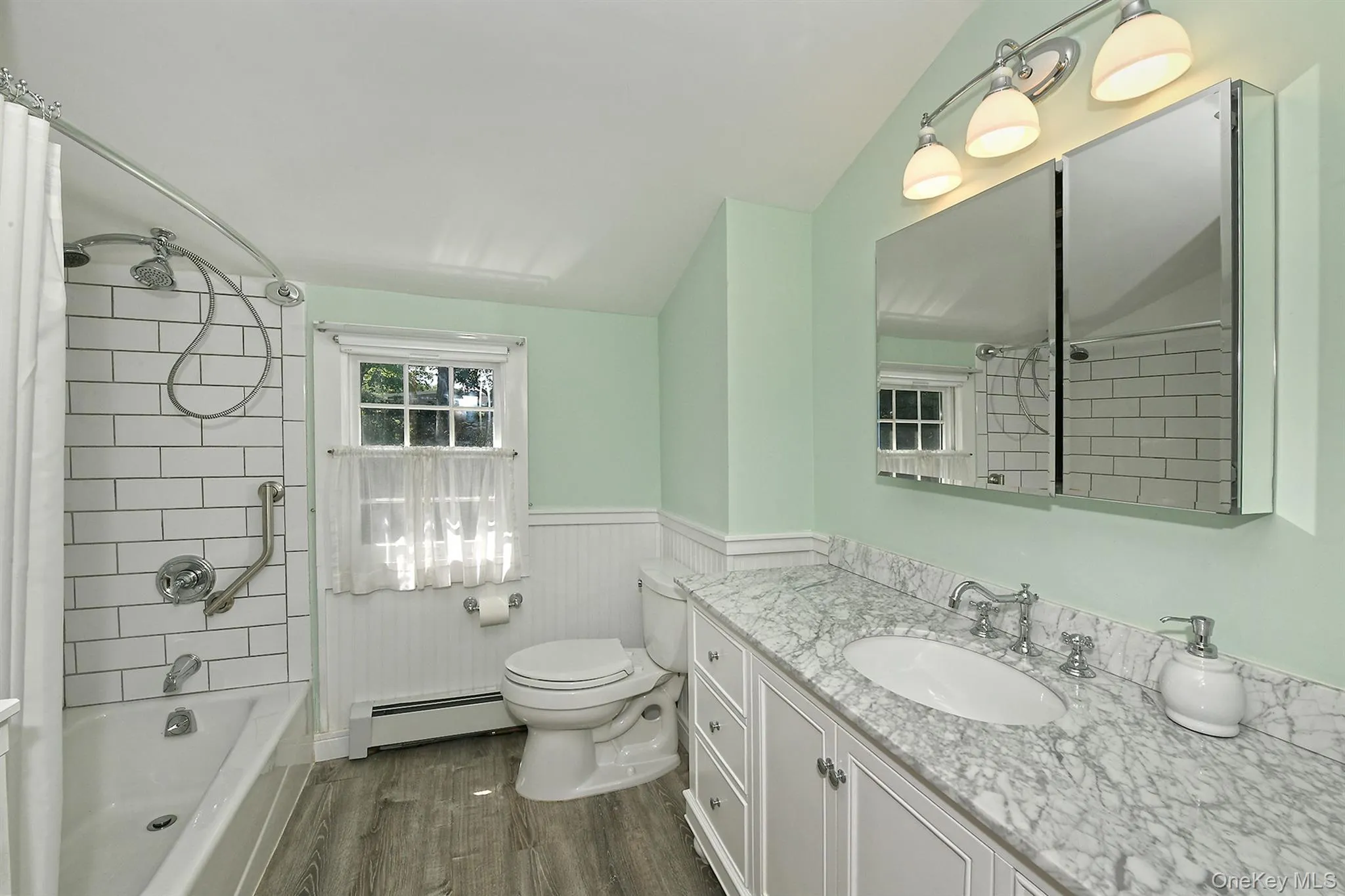 20 Brook Lane, Smithtown, NY, 3 Bedrooms Bedrooms, 6 Rooms Rooms,1 BathroomBathrooms,Residential,For Rent,Brook,0,1031716 20 Brook Lane, Smithtown, NY, 3 Bedrooms Bedrooms, 6 Rooms Rooms,1 BathroomBathrooms,Residential,For Rent,Brook,0,1031716