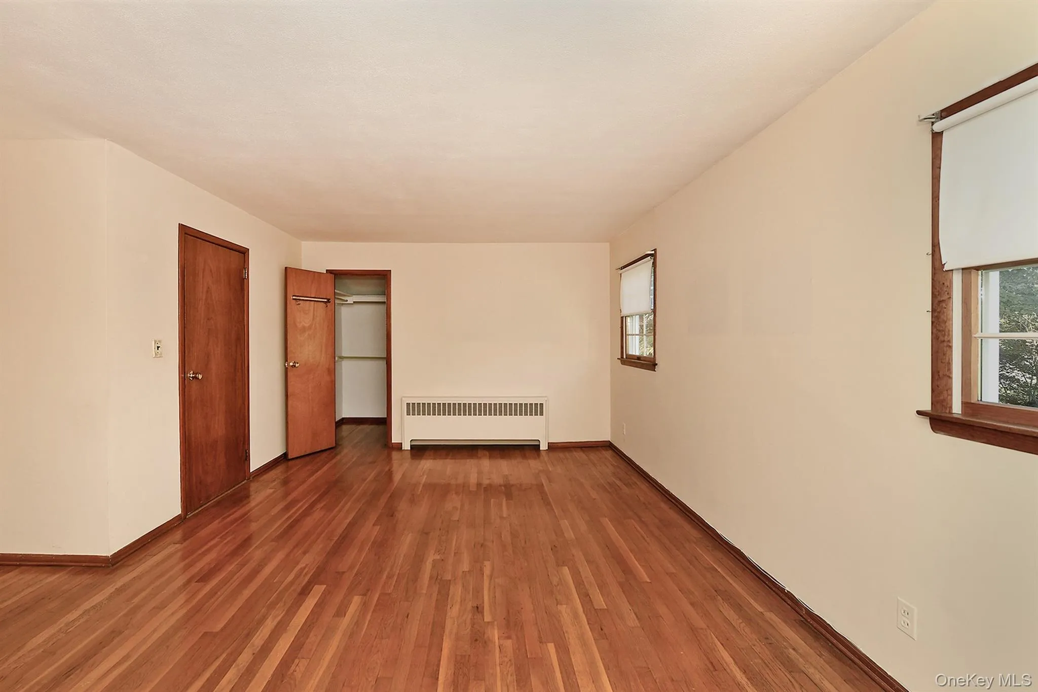 20 Brook Lane, Smithtown, NY, 3 Bedrooms Bedrooms, 6 Rooms Rooms,1 BathroomBathrooms,Residential,For Rent,Brook,0,1031716 20 Brook Lane, Smithtown, NY, 3 Bedrooms Bedrooms, 6 Rooms Rooms,1 BathroomBathrooms,Residential,For Rent,Brook,0,1031716