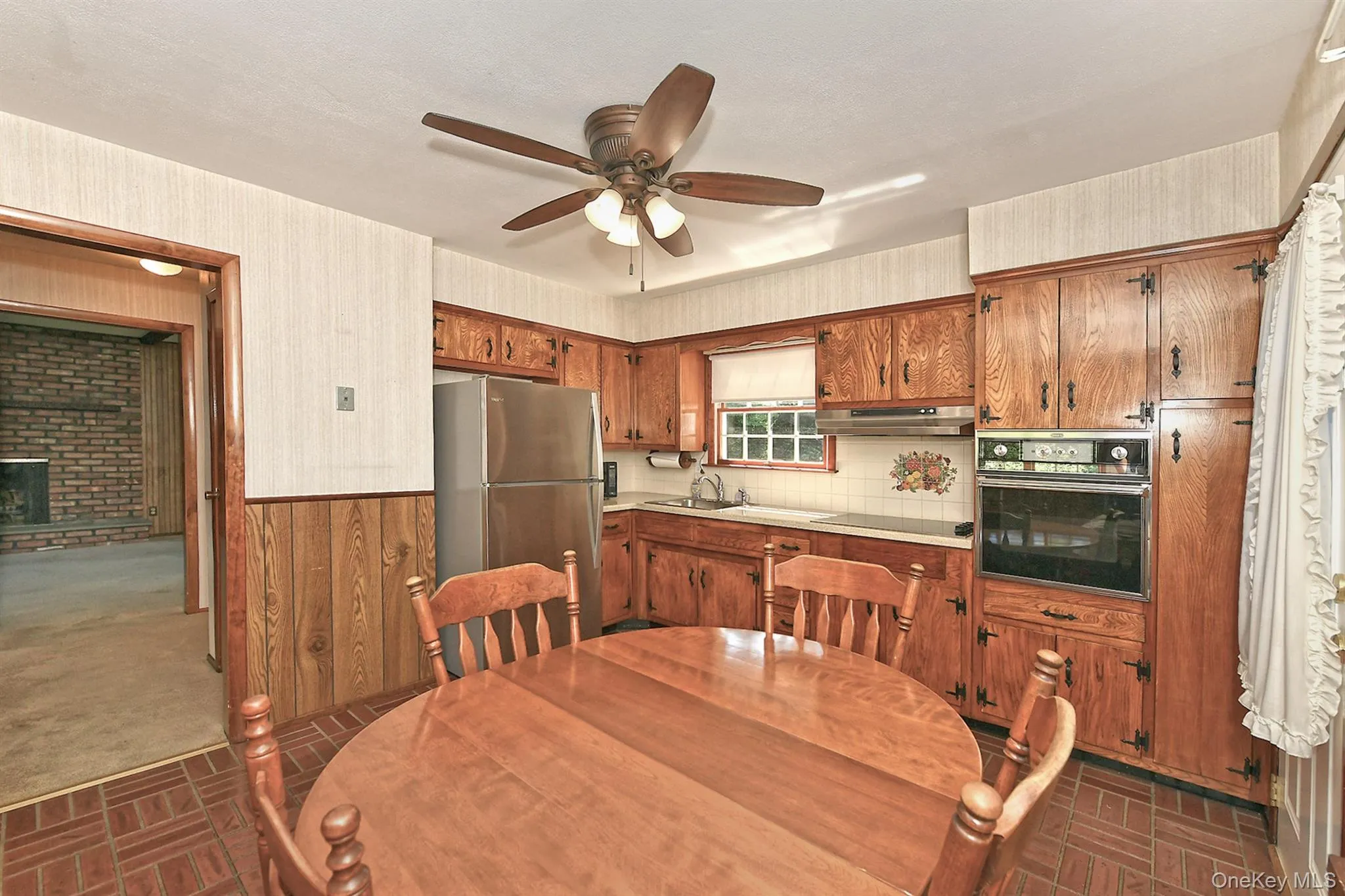 20 Brook Lane, Smithtown, NY, 3 Bedrooms Bedrooms, 6 Rooms Rooms,1 BathroomBathrooms,Residential,For Rent,Brook,0,1031716 20 Brook Lane, Smithtown, NY, 3 Bedrooms Bedrooms, 6 Rooms Rooms,1 BathroomBathrooms,Residential,For Rent,Brook,0,1031716