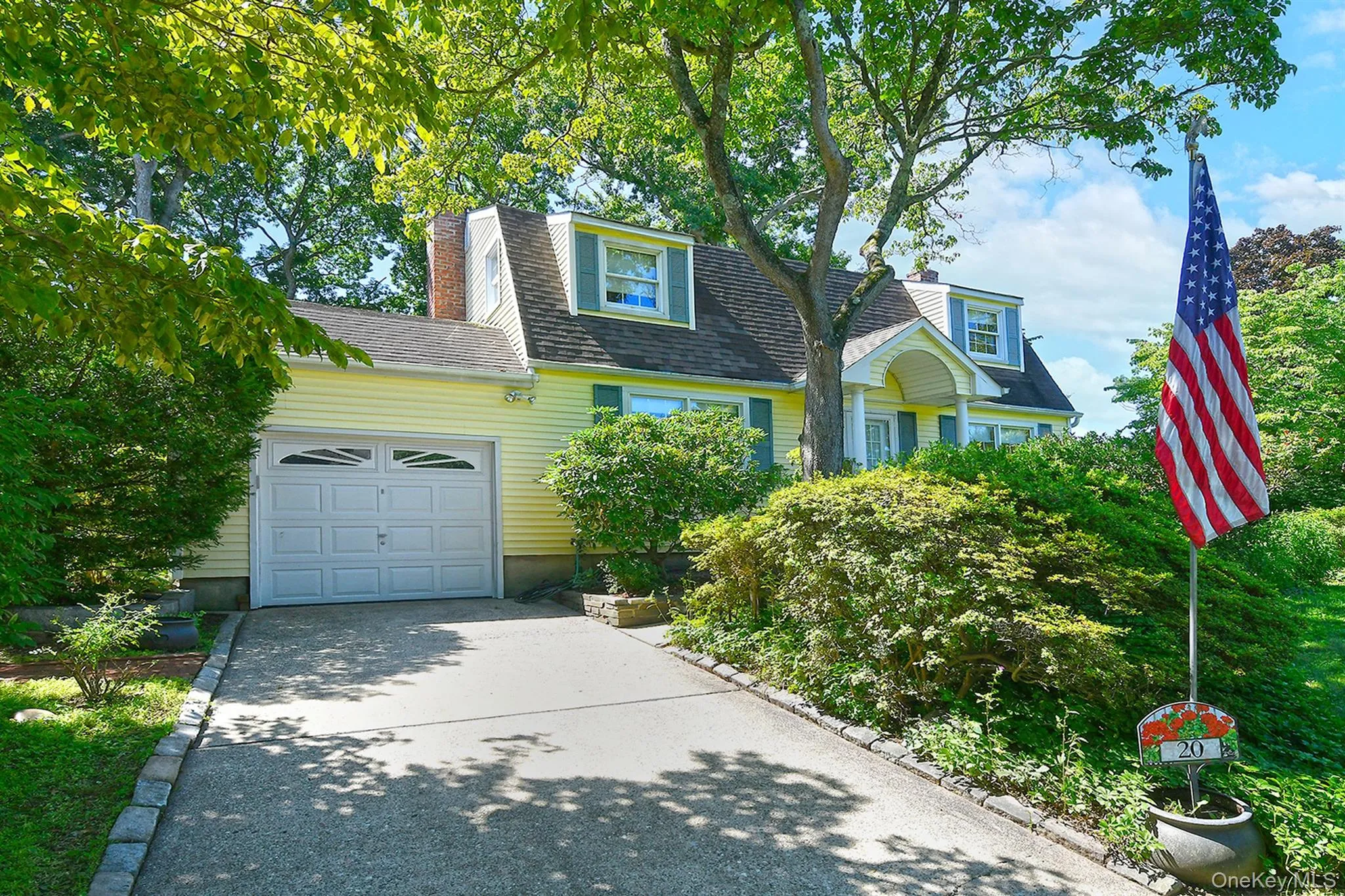 20 Brook Lane, Smithtown, NY, 3 Bedrooms Bedrooms, 6 Rooms Rooms,1 BathroomBathrooms,Residential,For Rent,Brook,0,1031716 20 Brook Lane, Smithtown, NY, 3 Bedrooms Bedrooms, 6 Rooms Rooms,1 BathroomBathrooms,Residential,For Rent,Brook,0,1031716
