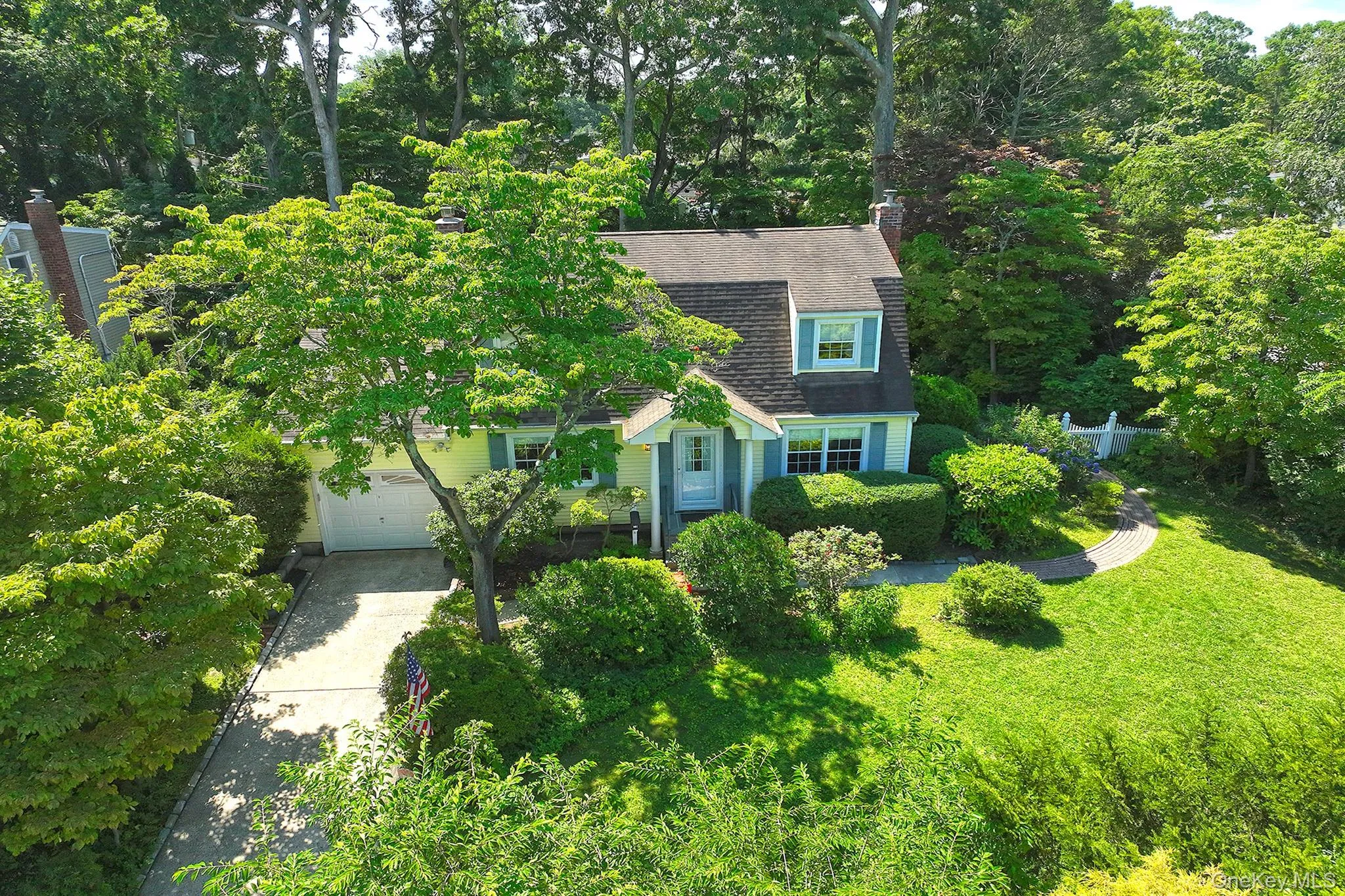 20 Brook Lane, Smithtown, NY, 3 Bedrooms Bedrooms, 6 Rooms Rooms,1 BathroomBathrooms,Residential,For Rent,Brook,0,1031716 20 Brook Lane, Smithtown, NY, 3 Bedrooms Bedrooms, 6 Rooms Rooms,1 BathroomBathrooms,Residential,For Rent,Brook,0,1031716