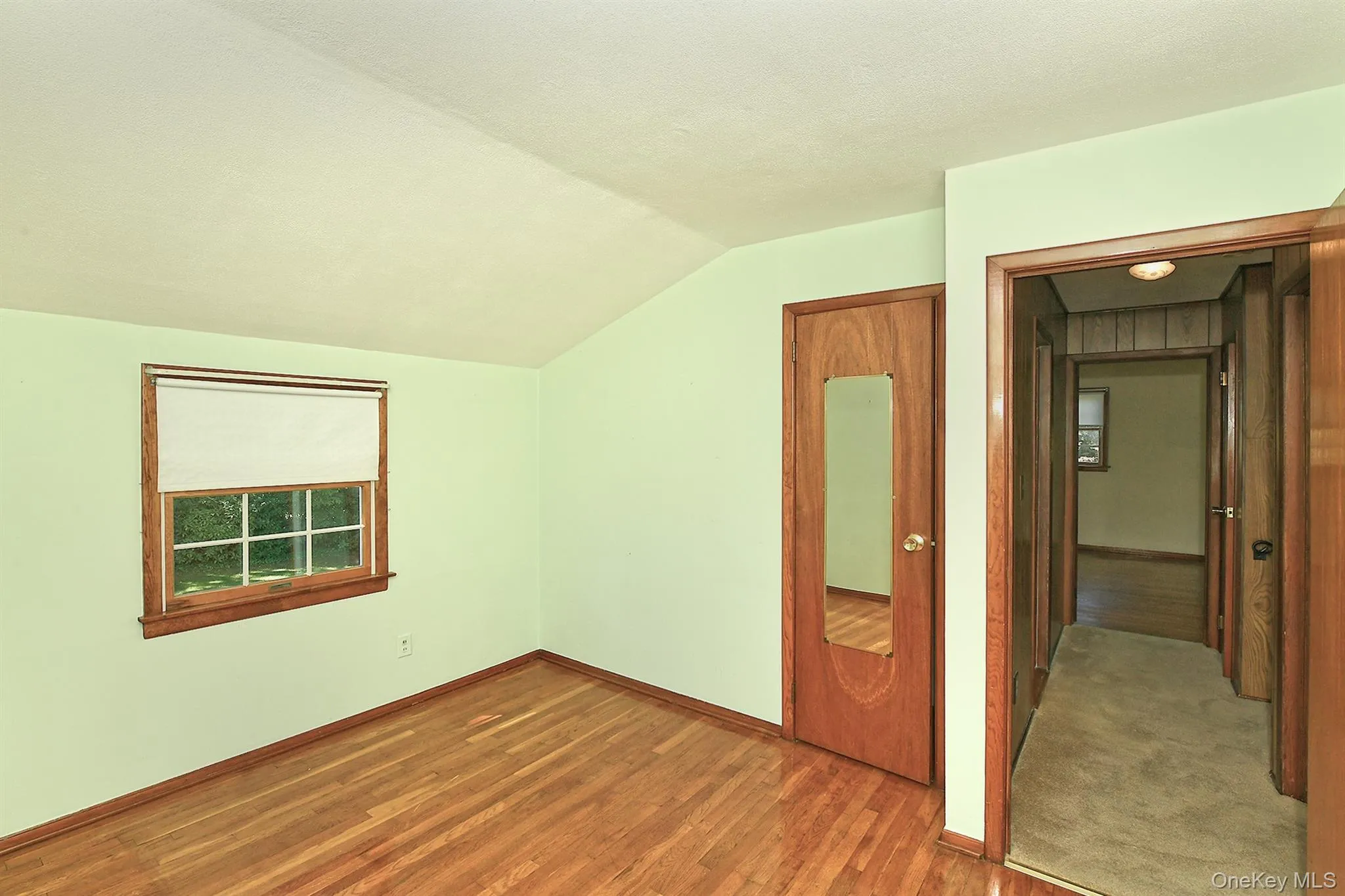 20 Brook Lane, Smithtown, NY, 3 Bedrooms Bedrooms, 6 Rooms Rooms,1 BathroomBathrooms,Residential,For Rent,Brook,0,1031716 20 Brook Lane, Smithtown, NY, 3 Bedrooms Bedrooms, 6 Rooms Rooms,1 BathroomBathrooms,Residential,For Rent,Brook,0,1031716