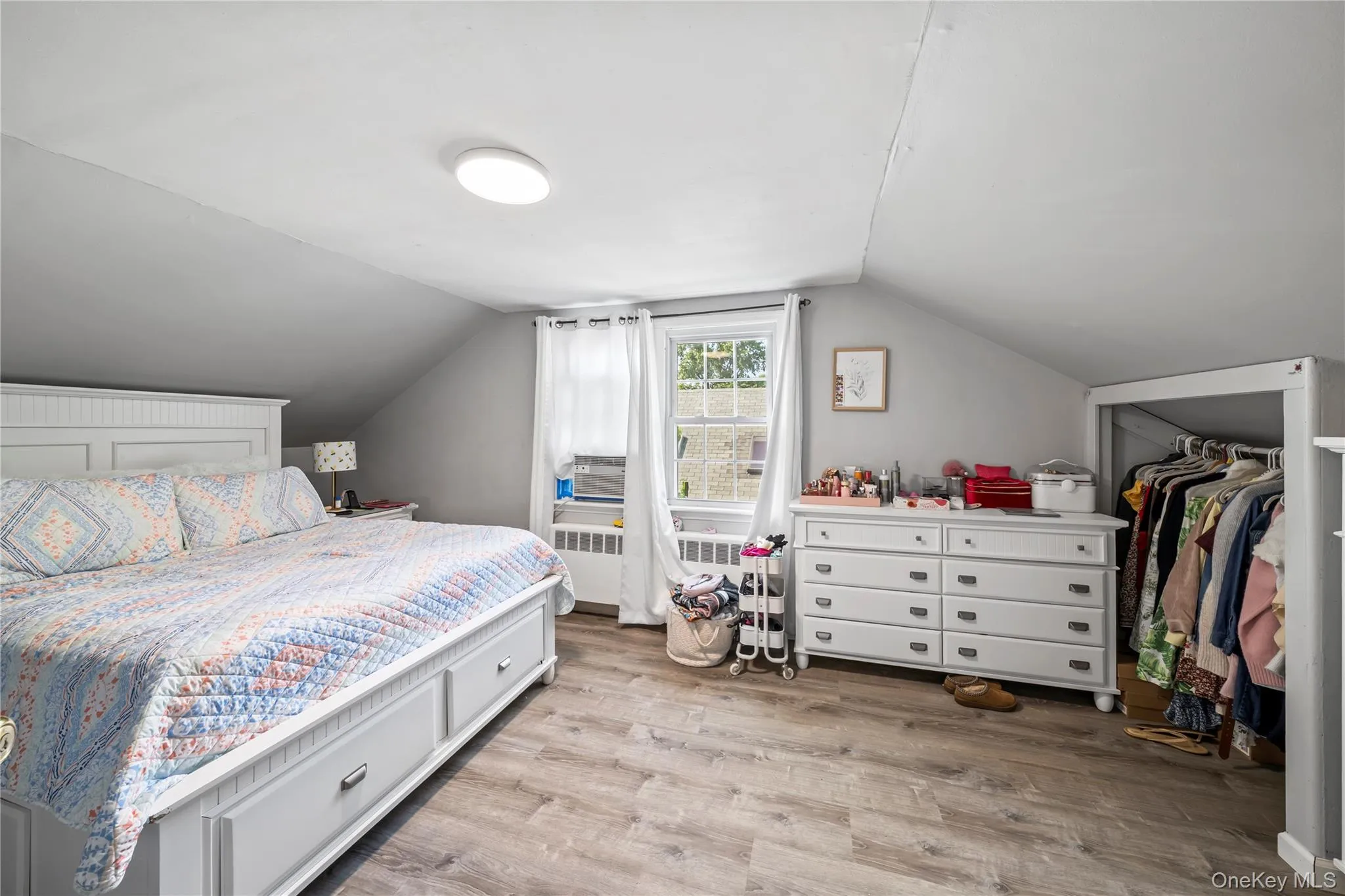 461 Greengrove Avenue, Hempstead, NY, 4 Bedrooms Bedrooms, 6 Rooms Rooms,2 BathroomsBathrooms,Residential,For Rent,Greengrove,0,1031717 461 Greengrove Avenue, Hempstead, NY, 4 Bedrooms Bedrooms, 6 Rooms Rooms,2 BathroomsBathrooms,Residential,For Rent,Greengrove,0,1031717