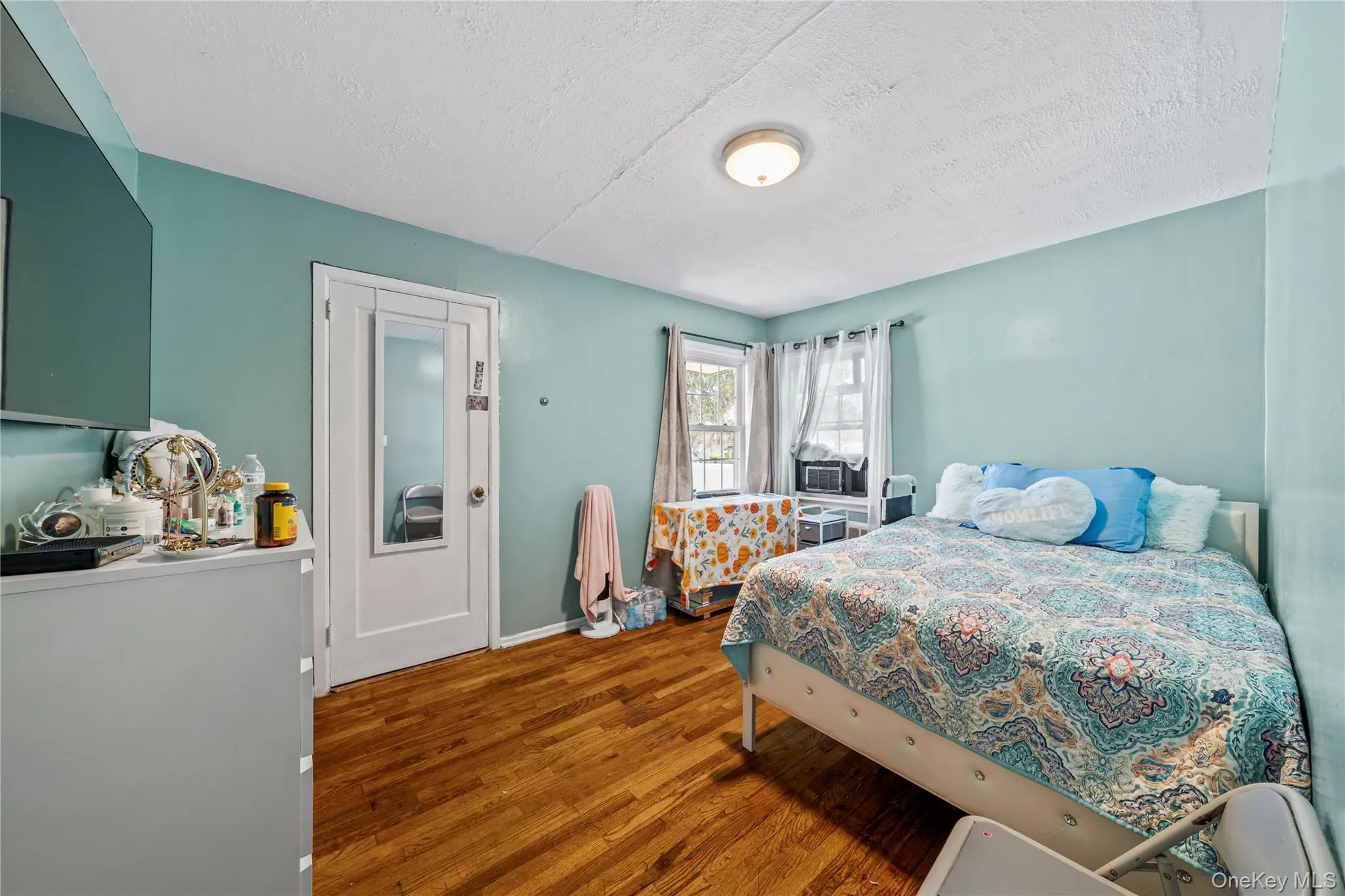 461 Greengrove Avenue, Hempstead, NY, 4 Bedrooms Bedrooms, 6 Rooms Rooms,2 BathroomsBathrooms,Residential,For Rent,Greengrove,0,1031717 461 Greengrove Avenue, Hempstead, NY, 4 Bedrooms Bedrooms, 6 Rooms Rooms,2 BathroomsBathrooms,Residential,For Rent,Greengrove,0,1031717