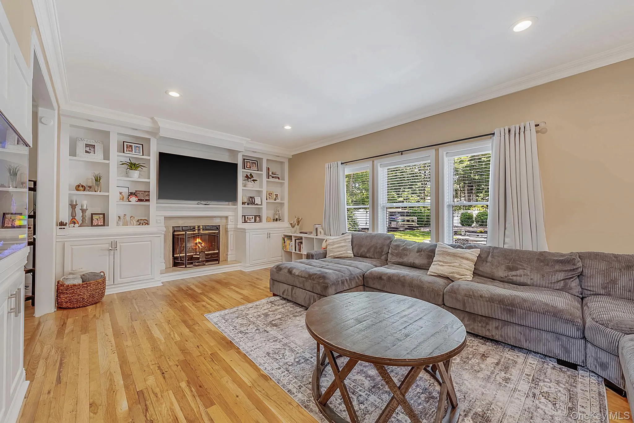 62 Ridgefield Dr, Brookhaven, NY, 4 Bedrooms Bedrooms, 12 Rooms Rooms,3 BathroomsBathrooms,Residential,For Rent,Ridgefield Dr,0,1031722 62 Ridgefield Dr, Brookhaven, NY, 4 Bedrooms Bedrooms, 12 Rooms Rooms,3 BathroomsBathrooms,Residential,For Rent,Ridgefield Dr,0,1031722