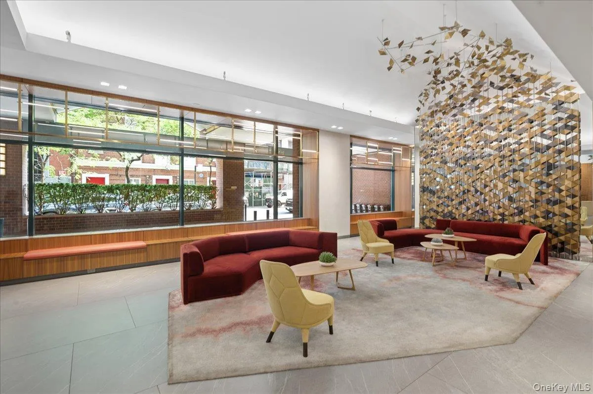 Lobby Lobby
