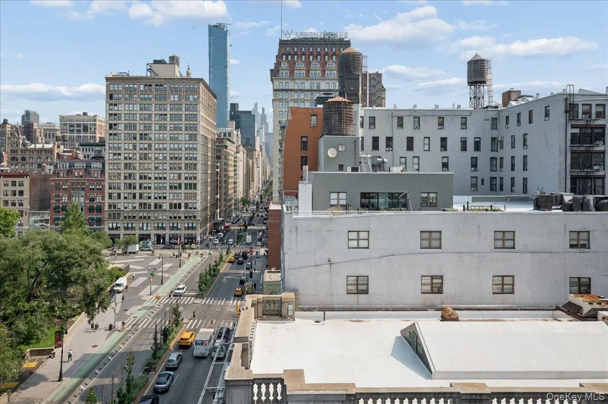 1 Irving Place, New York, NY, 1 Bedroom Bedrooms, 3 Rooms Rooms,1 BathroomBathrooms,Residential,For Rent,Irving,0,1031724 1 Irving Place, New York, NY, 1 Bedroom Bedrooms, 3 Rooms Rooms,1 BathroomBathrooms,Residential,For Rent,Irving,0,1031724