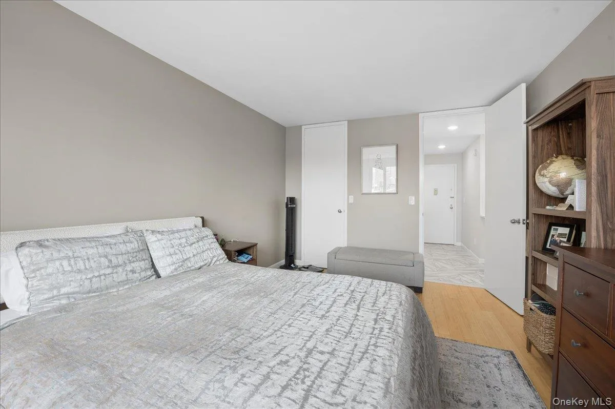 1 Irving Place, New York, NY, 1 Bedroom Bedrooms, 3 Rooms Rooms,1 BathroomBathrooms,Residential,For Rent,Irving,0,1031724 1 Irving Place, New York, NY, 1 Bedroom Bedrooms, 3 Rooms Rooms,1 BathroomBathrooms,Residential,For Rent,Irving,0,1031724