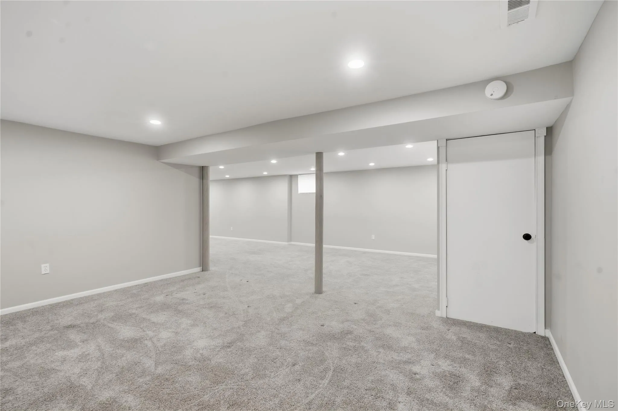 17 Little Brook Lane, Clarkstown, NY, 4 Bedrooms Bedrooms, 7 Rooms Rooms,3 BathroomsBathrooms,Residential,For Rent,Little Brook,0,1031725 17 Little Brook Lane, Clarkstown, NY, 4 Bedrooms Bedrooms, 7 Rooms Rooms,3 BathroomsBathrooms,Residential,For Rent,Little Brook,0,1031725