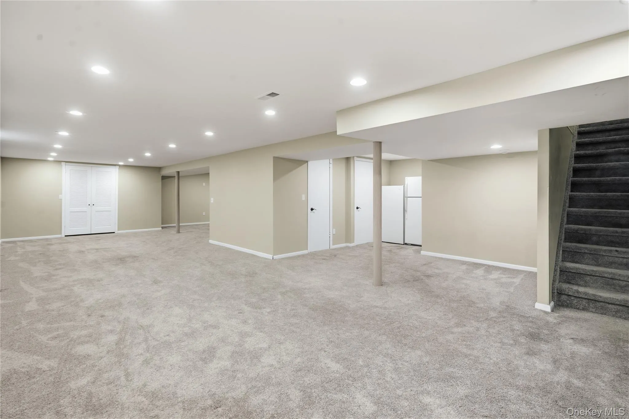 17 Little Brook Lane, Clarkstown, NY, 4 Bedrooms Bedrooms, 7 Rooms Rooms,3 BathroomsBathrooms,Residential,For Rent,Little Brook,0,1031725 17 Little Brook Lane, Clarkstown, NY, 4 Bedrooms Bedrooms, 7 Rooms Rooms,3 BathroomsBathrooms,Residential,For Rent,Little Brook,0,1031725