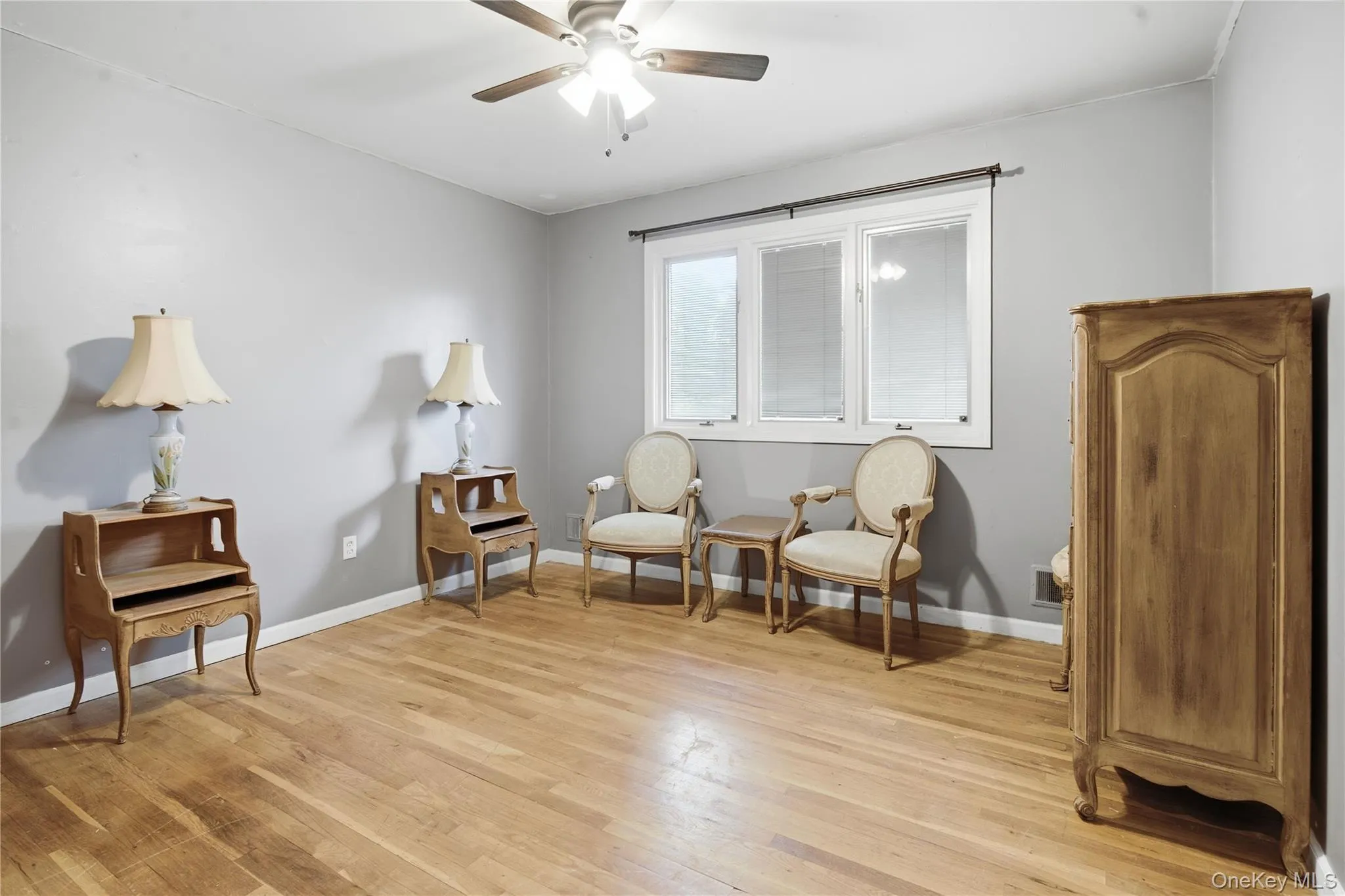 17 Little Brook Lane, Clarkstown, NY, 4 Bedrooms Bedrooms, 7 Rooms Rooms,3 BathroomsBathrooms,Residential,For Rent,Little Brook,0,1031725 17 Little Brook Lane, Clarkstown, NY, 4 Bedrooms Bedrooms, 7 Rooms Rooms,3 BathroomsBathrooms,Residential,For Rent,Little Brook,0,1031725