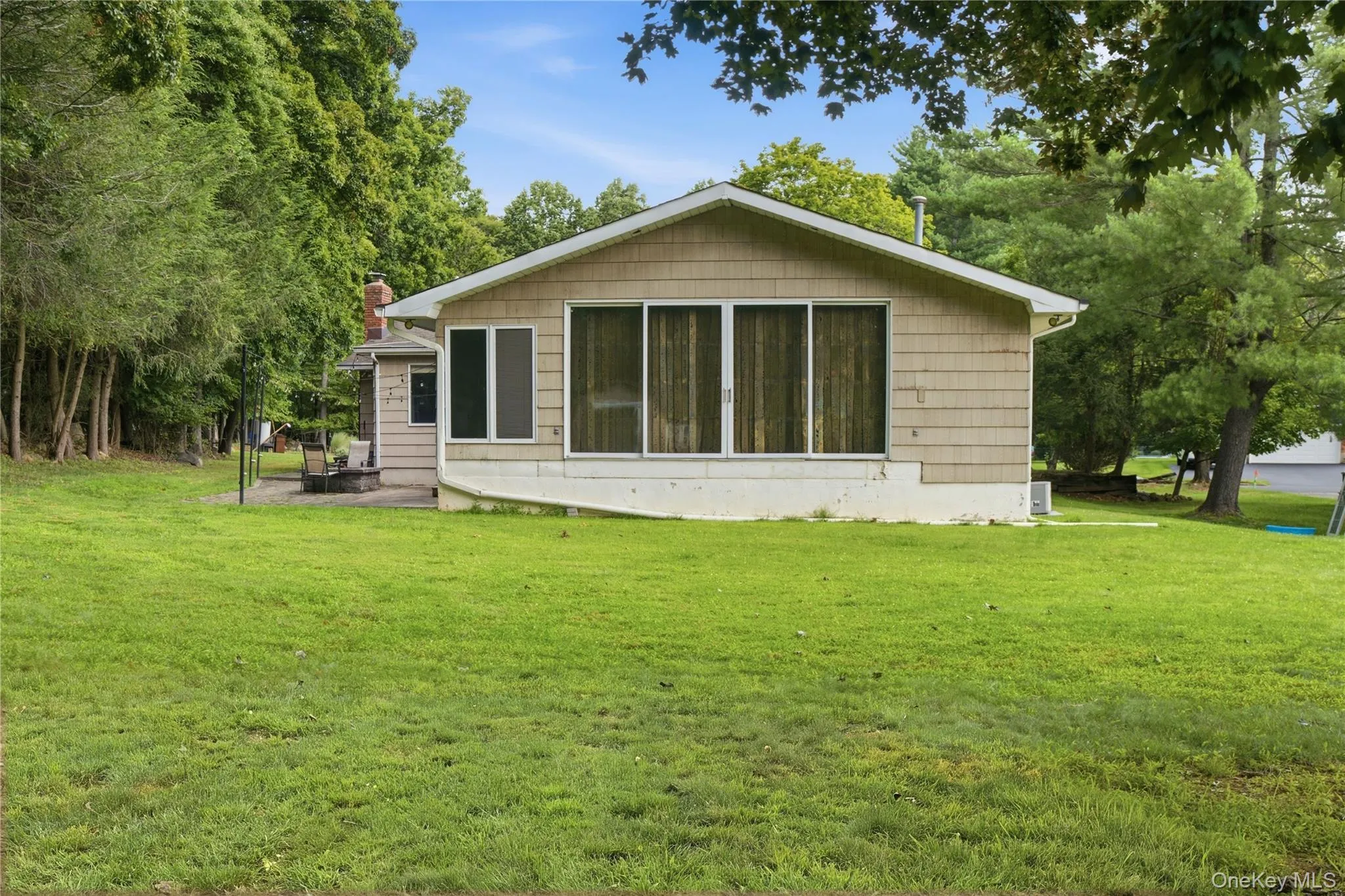 17 Little Brook Lane, Clarkstown, NY, 4 Bedrooms Bedrooms, 7 Rooms Rooms,3 BathroomsBathrooms,Residential,For Rent,Little Brook,0,1031725 17 Little Brook Lane, Clarkstown, NY, 4 Bedrooms Bedrooms, 7 Rooms Rooms,3 BathroomsBathrooms,Residential,For Rent,Little Brook,0,1031725