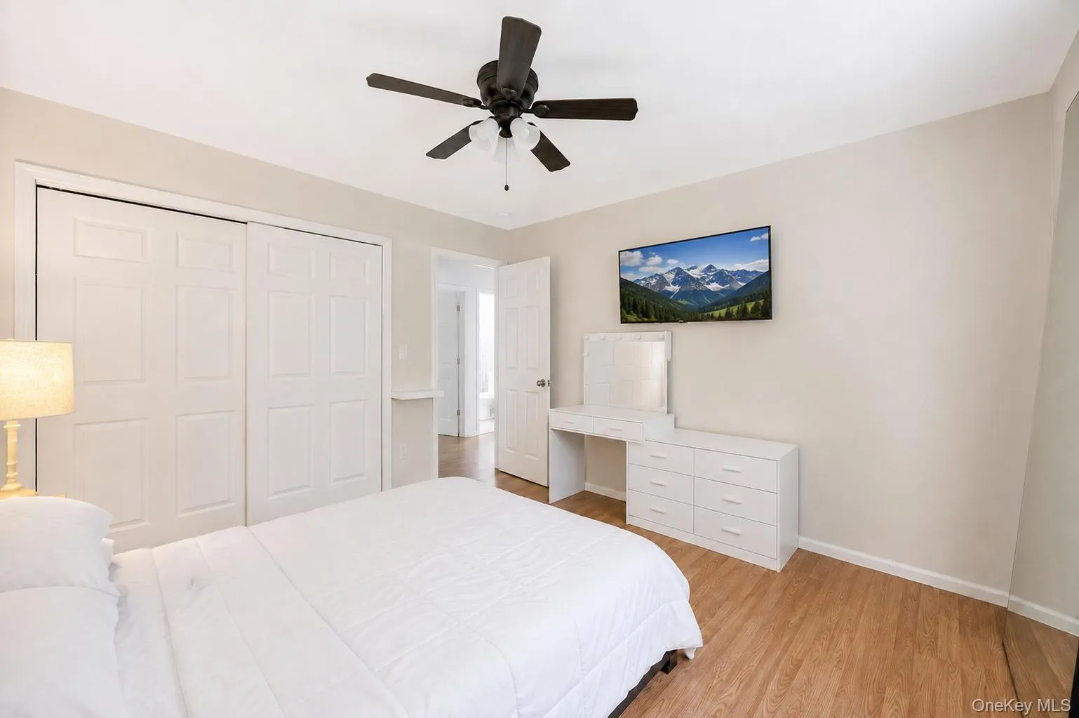 71 Barton Avenue, Brookhaven, NY, 7 Bedrooms Bedrooms, 17 Rooms Rooms,3 BathroomsBathrooms,Residential,For Rent,Barton,0,1031727 71 Barton Avenue, Brookhaven, NY, 7 Bedrooms Bedrooms, 17 Rooms Rooms,3 BathroomsBathrooms,Residential,For Rent,Barton,0,1031727