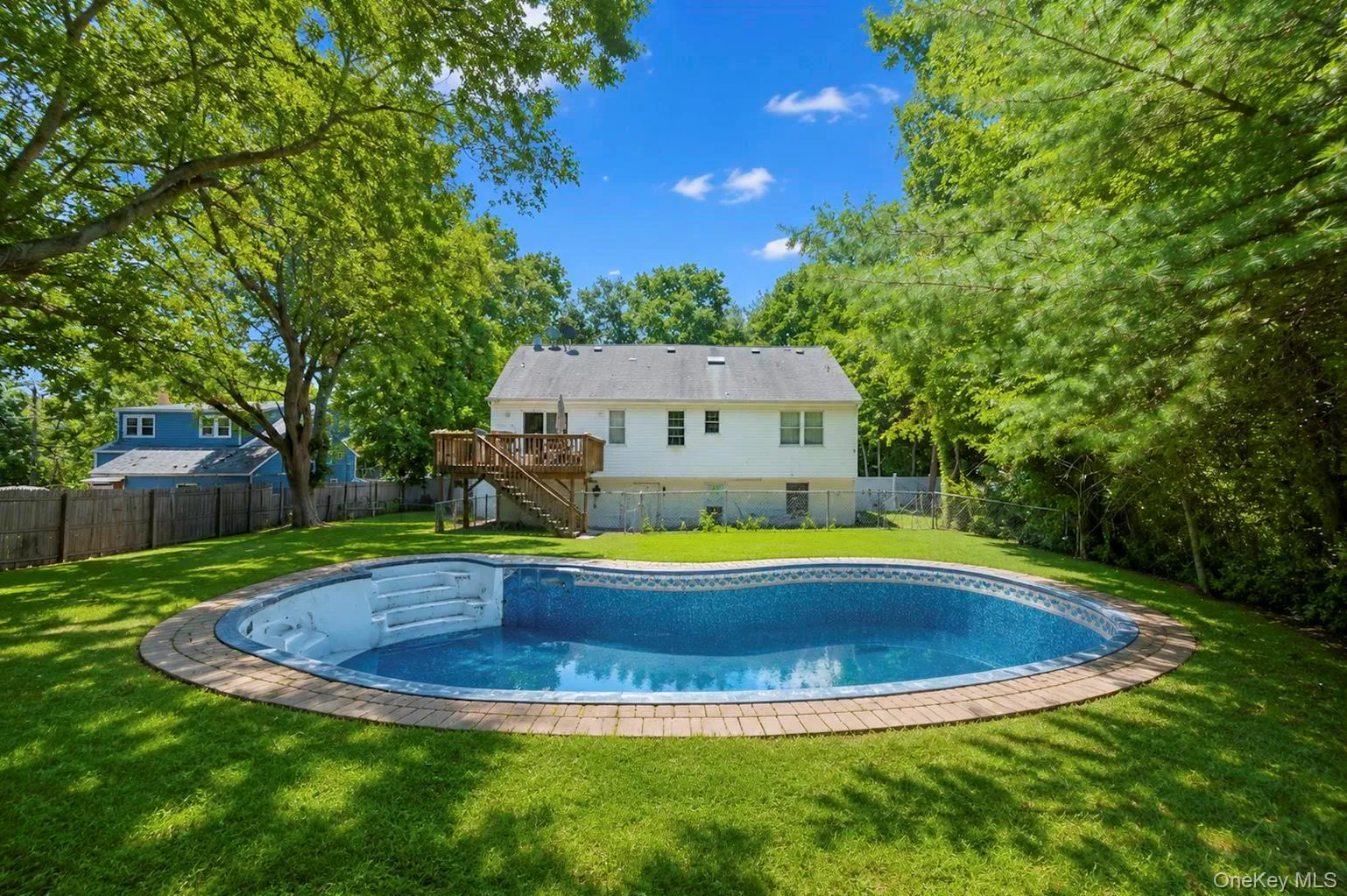 71 Barton Avenue, Brookhaven, NY, 7 Bedrooms Bedrooms, 17 Rooms Rooms,3 BathroomsBathrooms,Residential,For Rent,Barton,0,1031727 71 Barton Avenue, Brookhaven, NY, 7 Bedrooms Bedrooms, 17 Rooms Rooms,3 BathroomsBathrooms,Residential,For Rent,Barton,0,1031727
