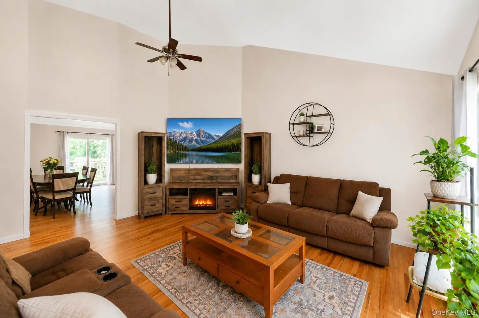 71 Barton Avenue, Brookhaven, NY, 7 Bedrooms Bedrooms, 17 Rooms Rooms,3 BathroomsBathrooms,Residential,For Rent,Barton,0,1031727 71 Barton Avenue, Brookhaven, NY, 7 Bedrooms Bedrooms, 17 Rooms Rooms,3 BathroomsBathrooms,Residential,For Rent,Barton,0,1031727