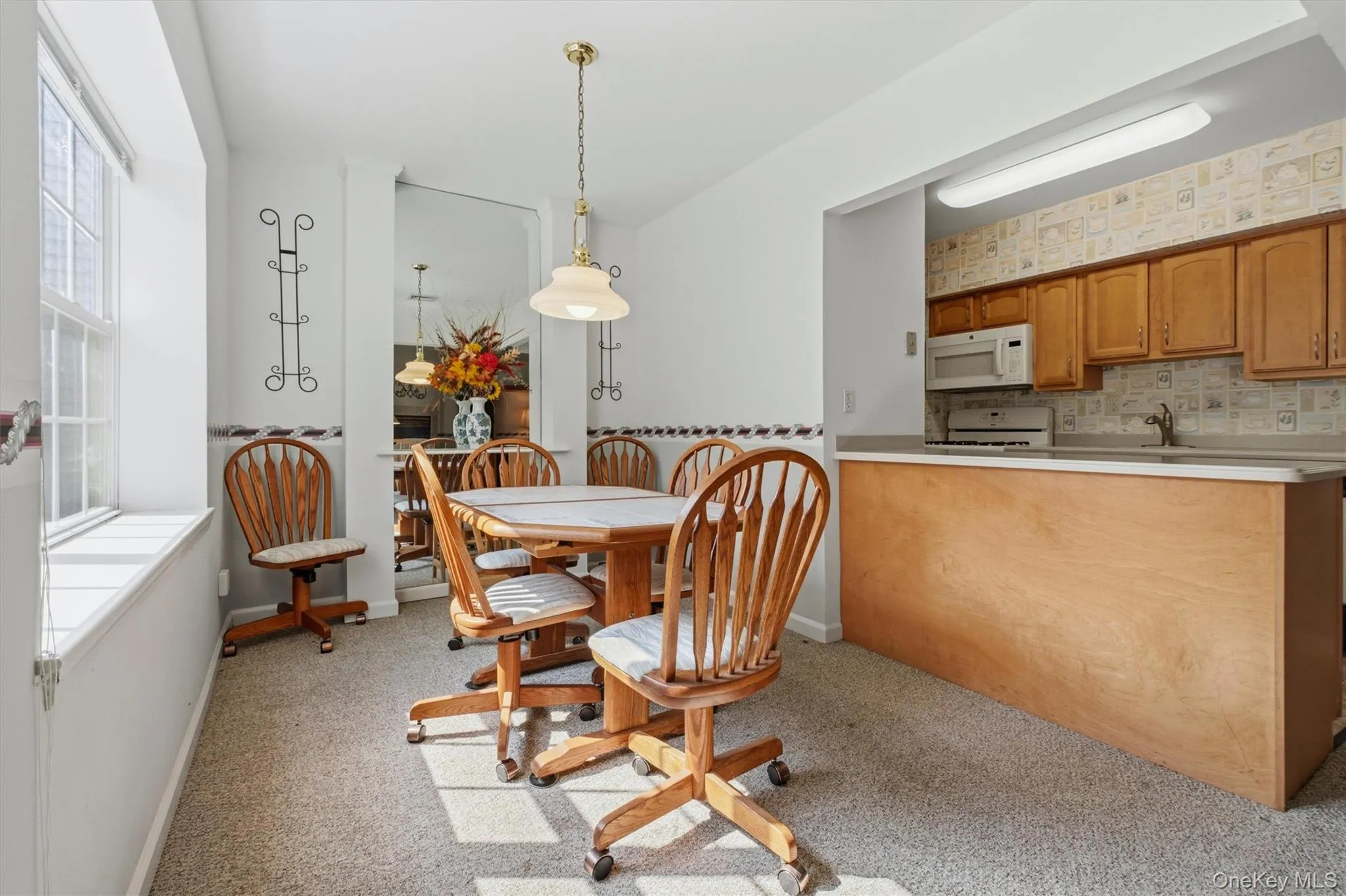 1002 Washington Green, New Windsor, NY, 2 Bedrooms Bedrooms, 4 Rooms Rooms,2 BathroomsBathrooms,Residential,For Rent,Washington,0,1031728 1002 Washington Green, New Windsor, NY, 2 Bedrooms Bedrooms, 4 Rooms Rooms,2 BathroomsBathrooms,Residential,For Rent,Washington,0,1031728