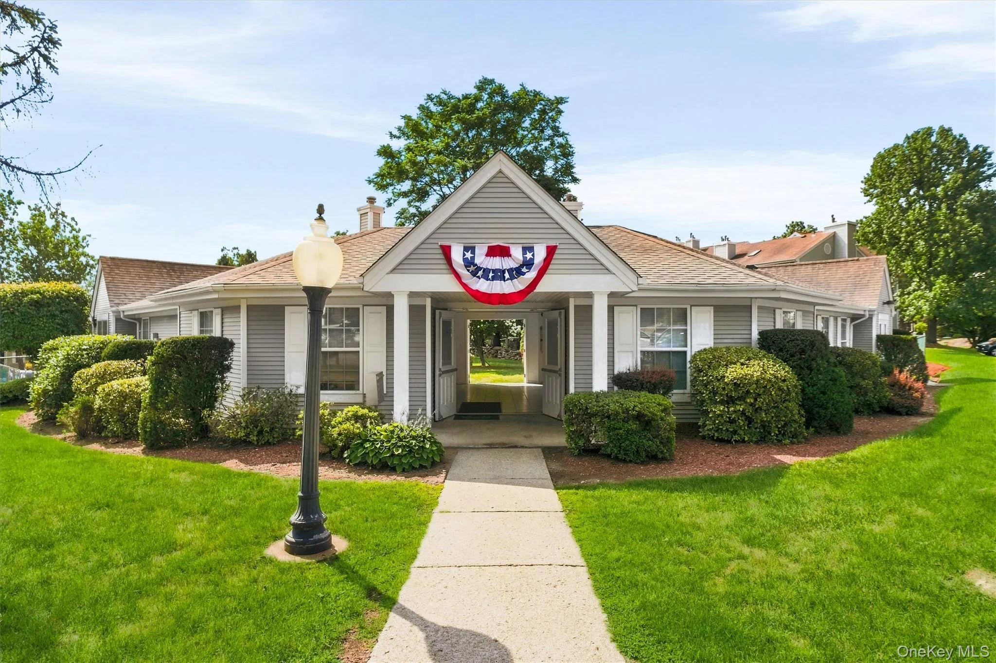 1002 Washington Green, New Windsor, NY, 2 Bedrooms Bedrooms, 4 Rooms Rooms,2 BathroomsBathrooms,Residential,For Rent,Washington,0,1031728 1002 Washington Green, New Windsor, NY, 2 Bedrooms Bedrooms, 4 Rooms Rooms,2 BathroomsBathrooms,Residential,For Rent,Washington,0,1031728