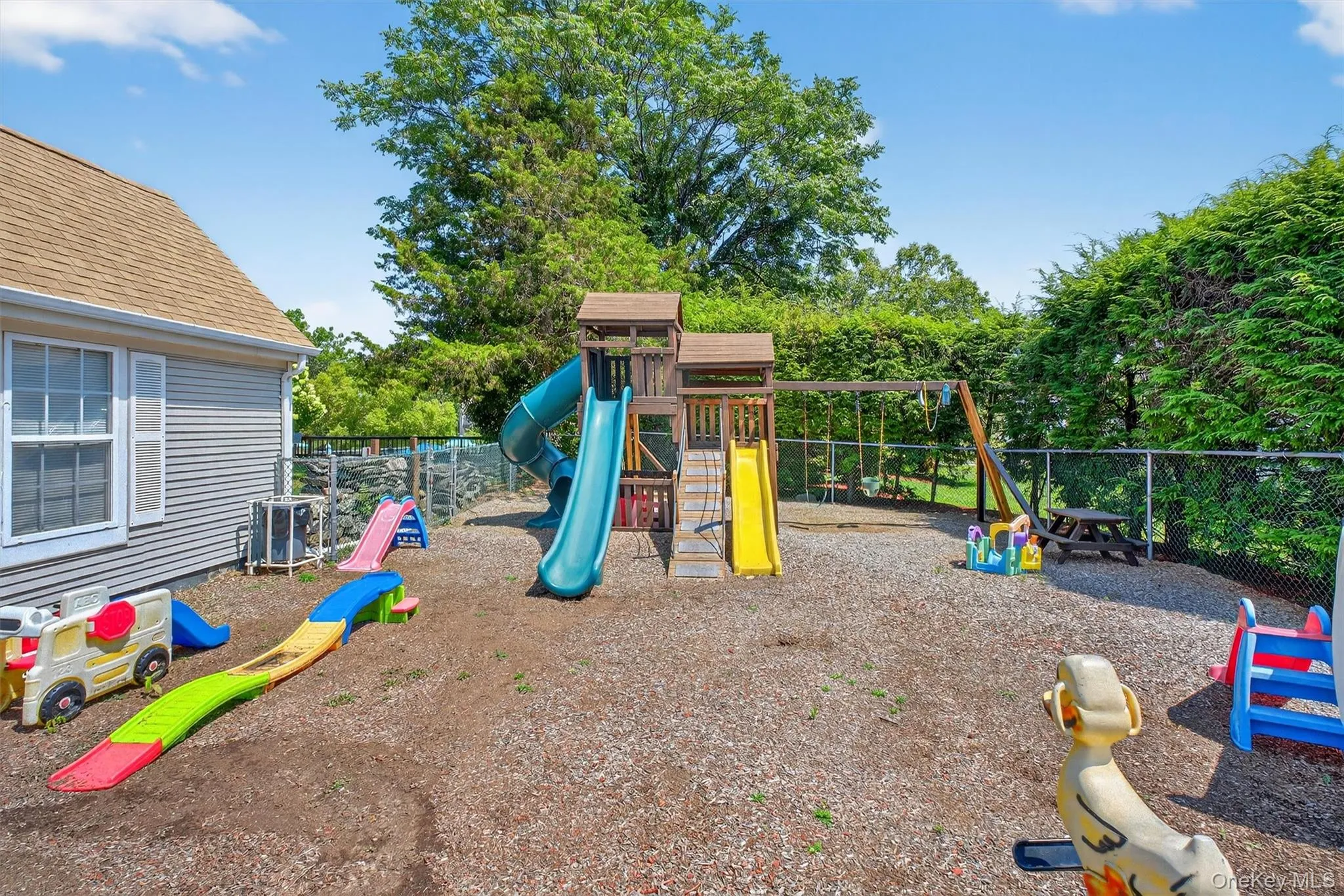 1002 Washington Green, New Windsor, NY, 2 Bedrooms Bedrooms, 4 Rooms Rooms,2 BathroomsBathrooms,Residential,For Rent,Washington,0,1031728 1002 Washington Green, New Windsor, NY, 2 Bedrooms Bedrooms, 4 Rooms Rooms,2 BathroomsBathrooms,Residential,For Rent,Washington,0,1031728