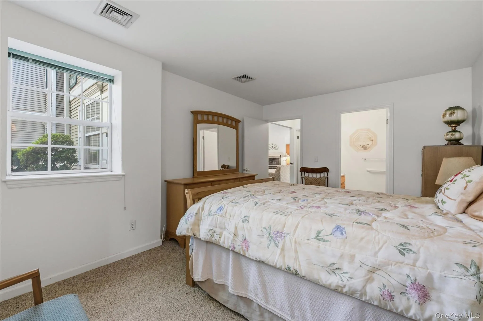 1002 Washington Green, New Windsor, NY, 2 Bedrooms Bedrooms, 4 Rooms Rooms,2 BathroomsBathrooms,Residential,For Rent,Washington,0,1031728 1002 Washington Green, New Windsor, NY, 2 Bedrooms Bedrooms, 4 Rooms Rooms,2 BathroomsBathrooms,Residential,For Rent,Washington,0,1031728